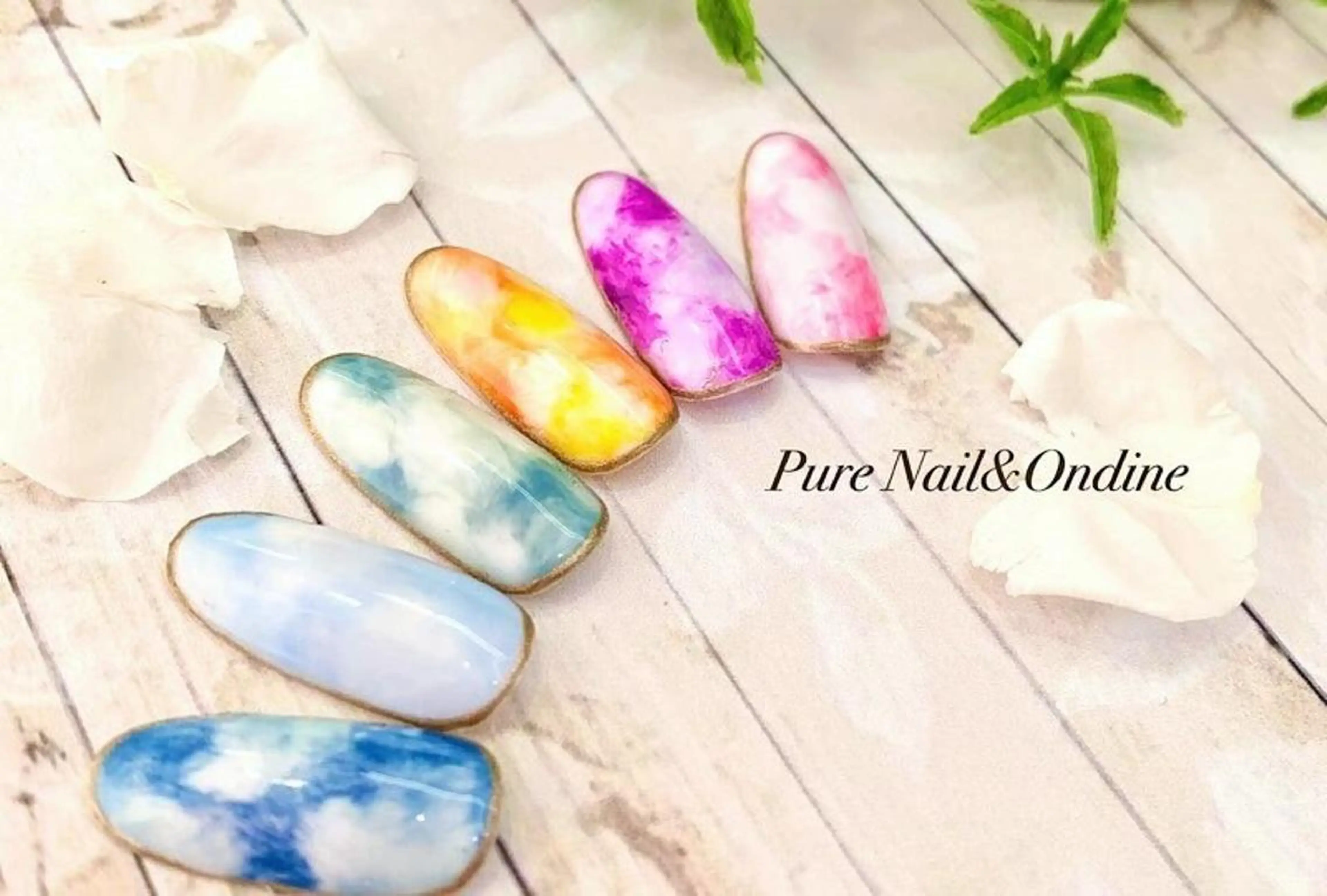 ネイル ピュアネイル pureのネイルデザイン