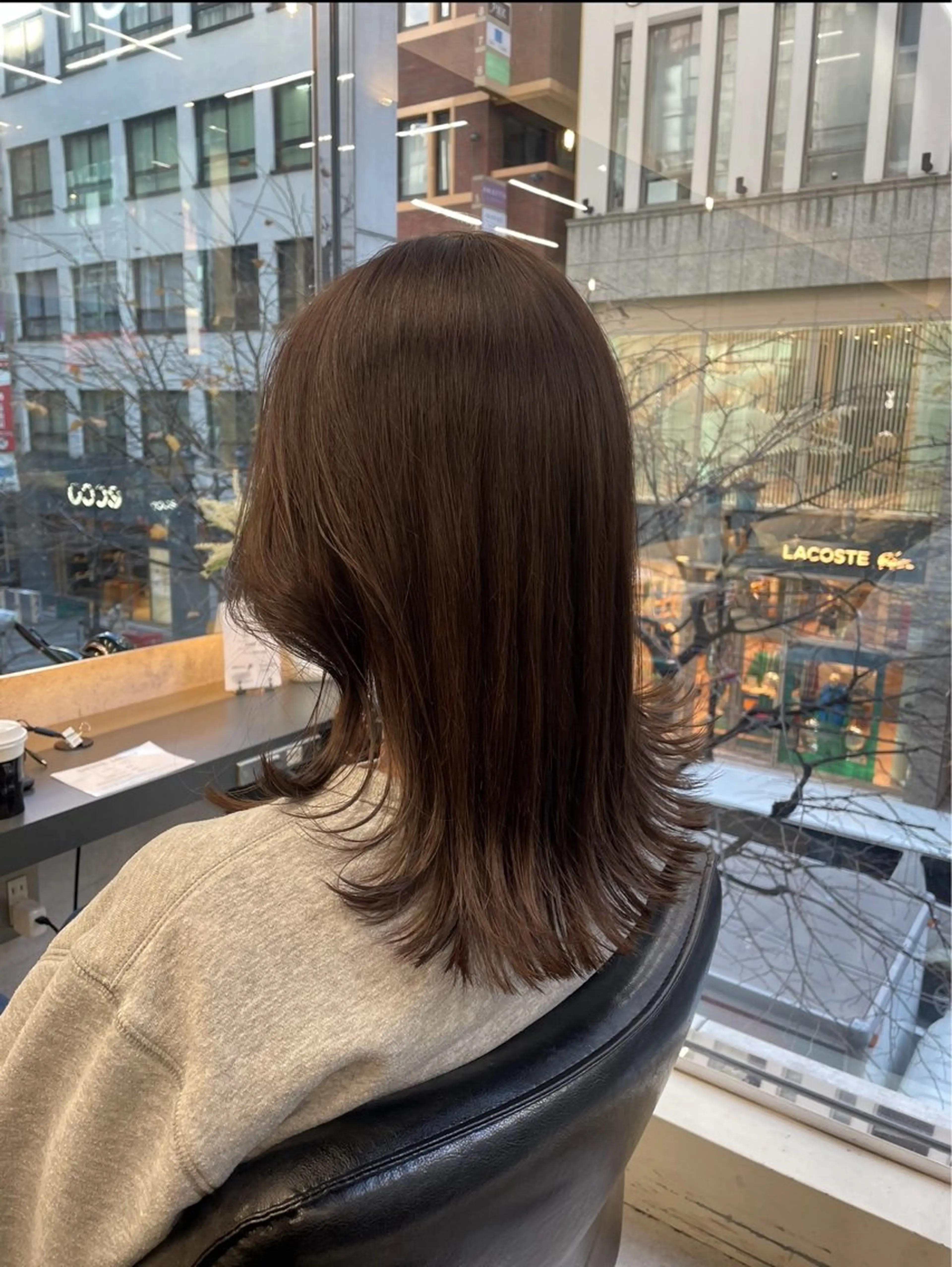 ミディアム カラー 顔まわり/レイヤー 🌼MIU🌼のヘアスタイル