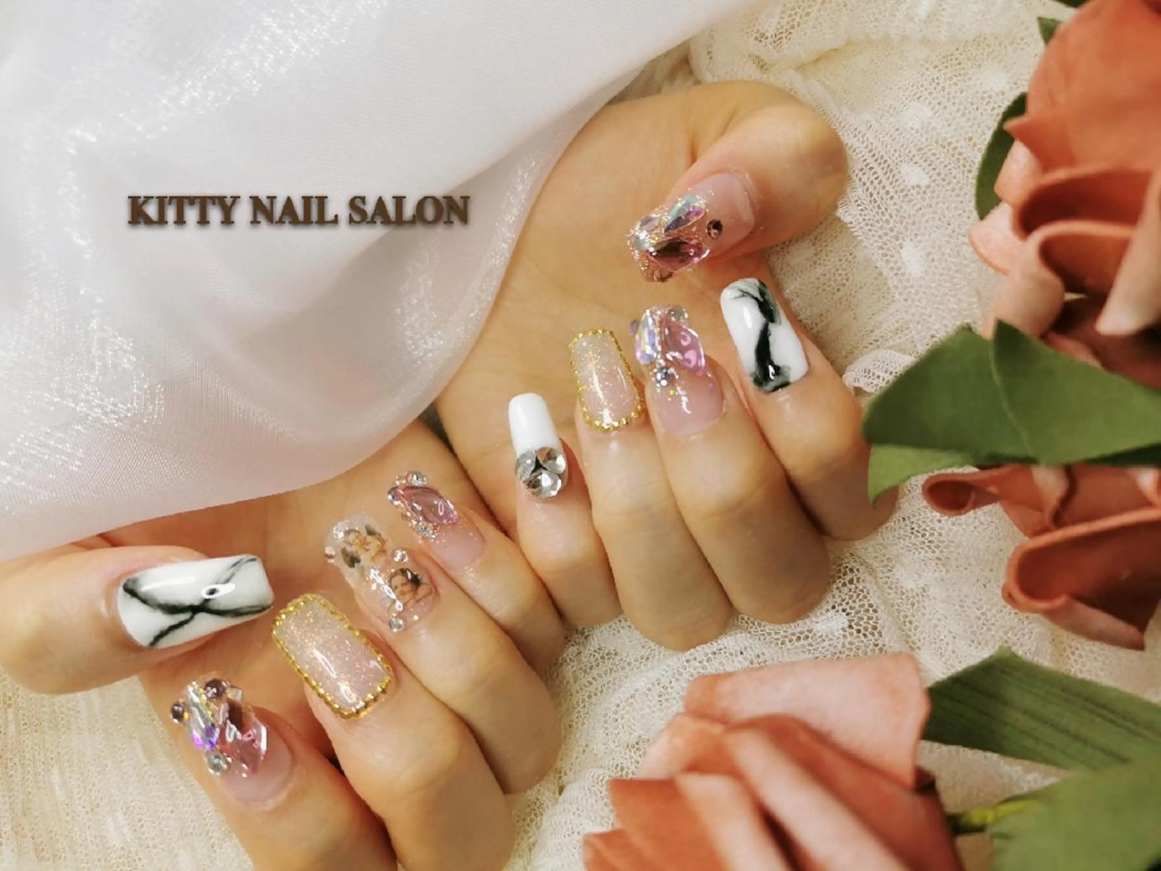 ネイル ハンドネイル kitty nail salonのネイルデザイン