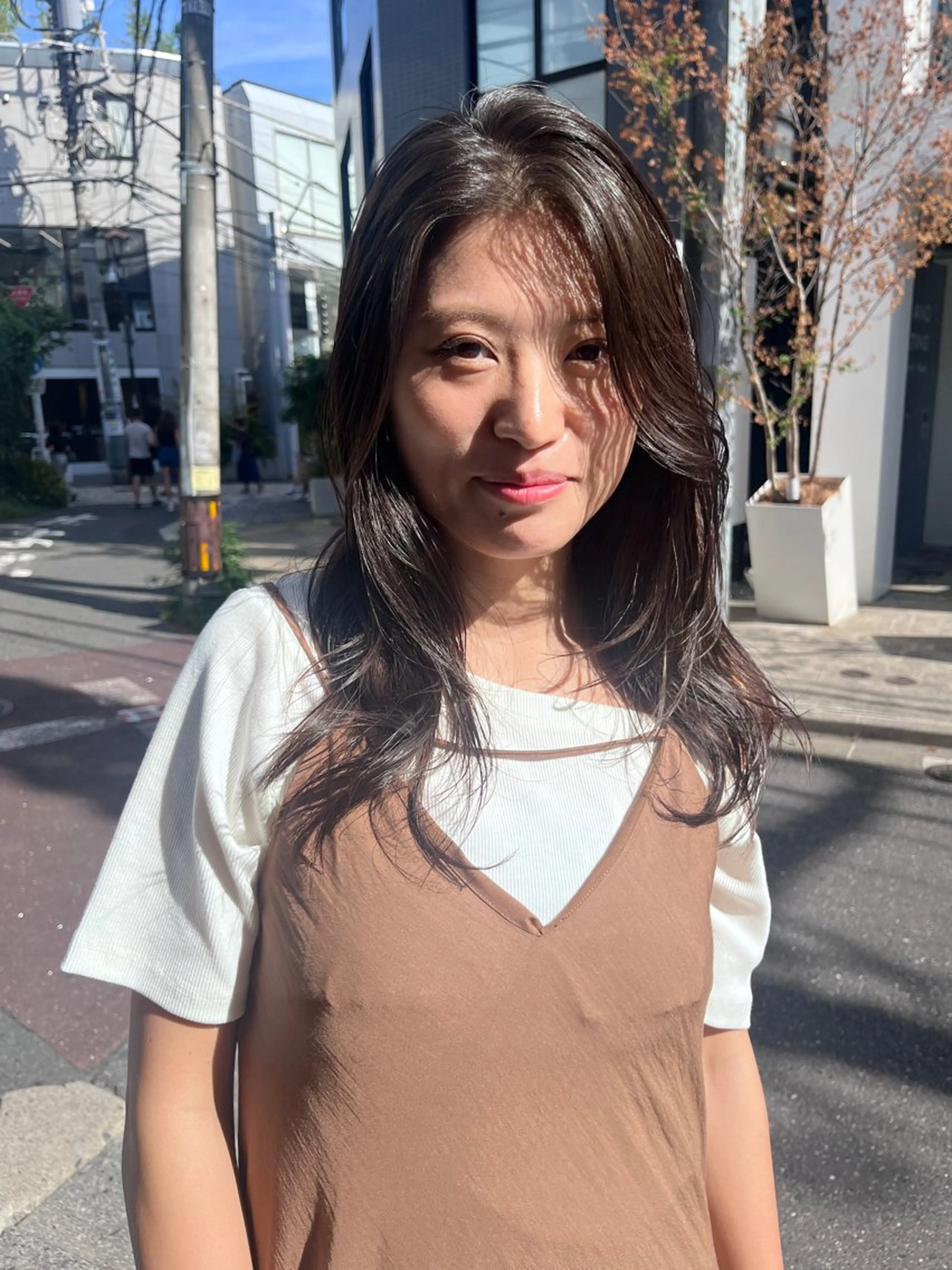 セミロング カラー グレージュ カット ヘアカラー トリートメント スッと馴染むhair /ヨシダトモキのヘアスタイル