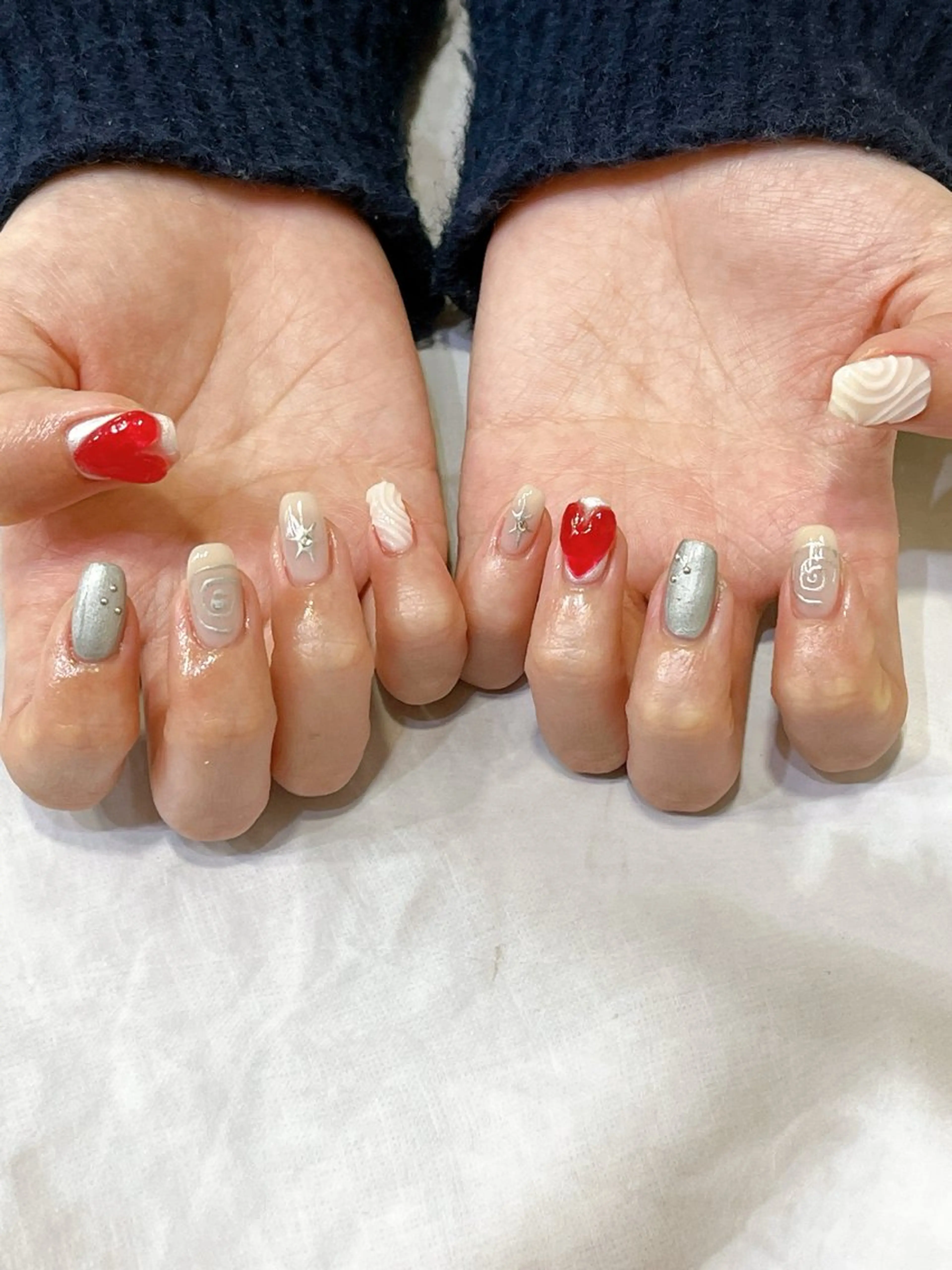 ネイル アートネイル ハート ニュアンスネイル Ellenail名古屋所属・伊藤 愛のネイルデザイン