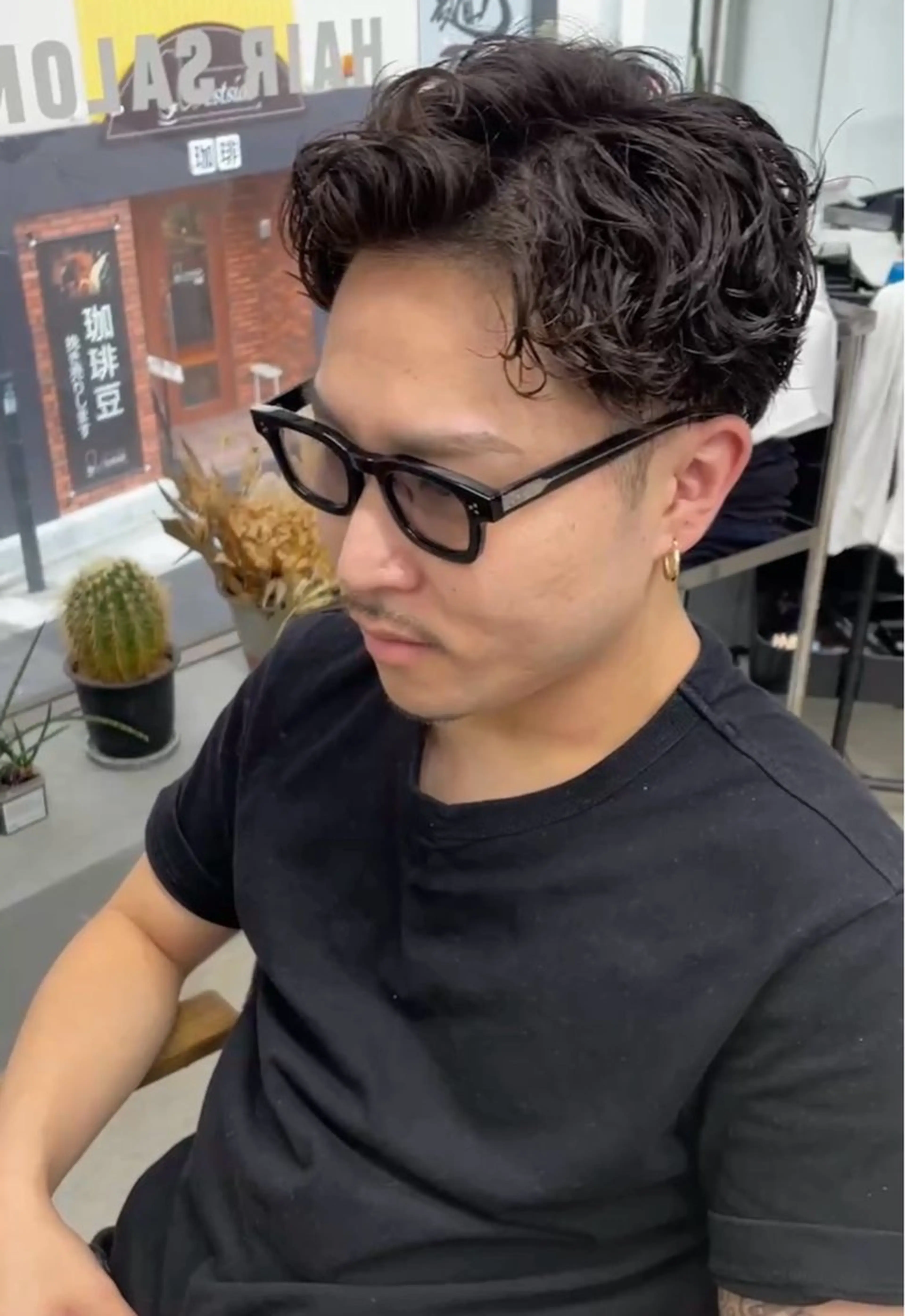 ショート パーマ メンズ カット パーマ メンズ専門サロン wokeのヘアスタイル