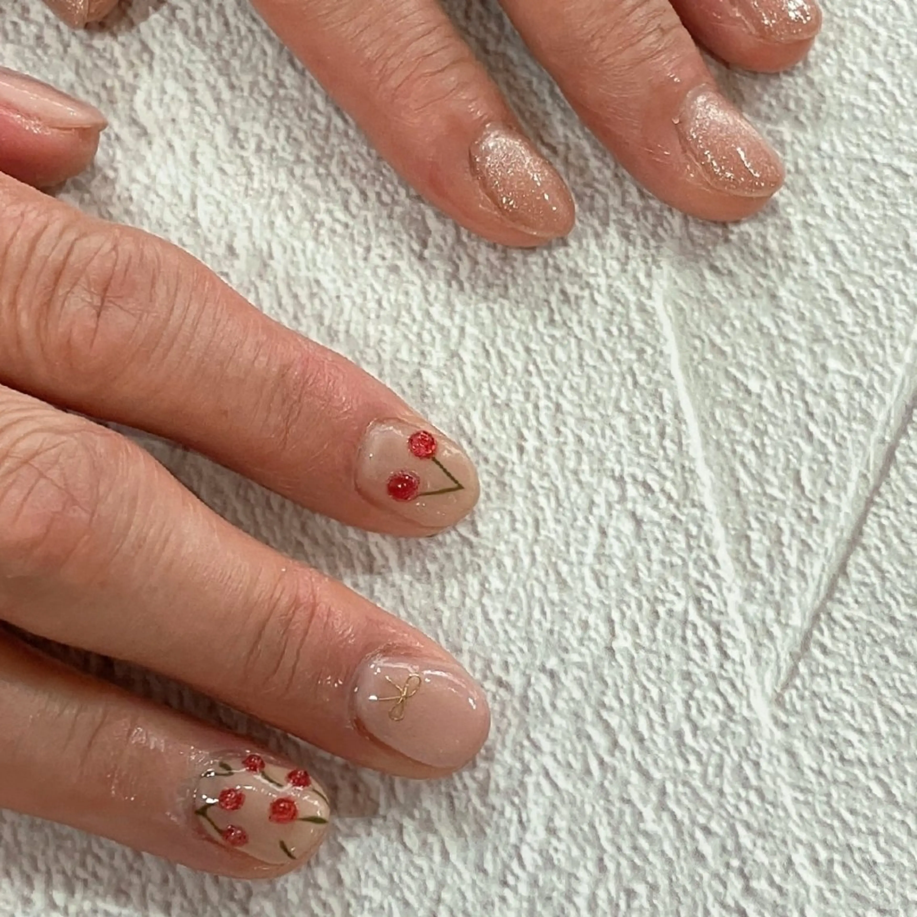 ネイル マグネットネイル ワンカラーネイル ぷっくりネイル リボン 春ネイル ハンドネイル felicita服部店所属・felicita fumi♡のネイルデザイン