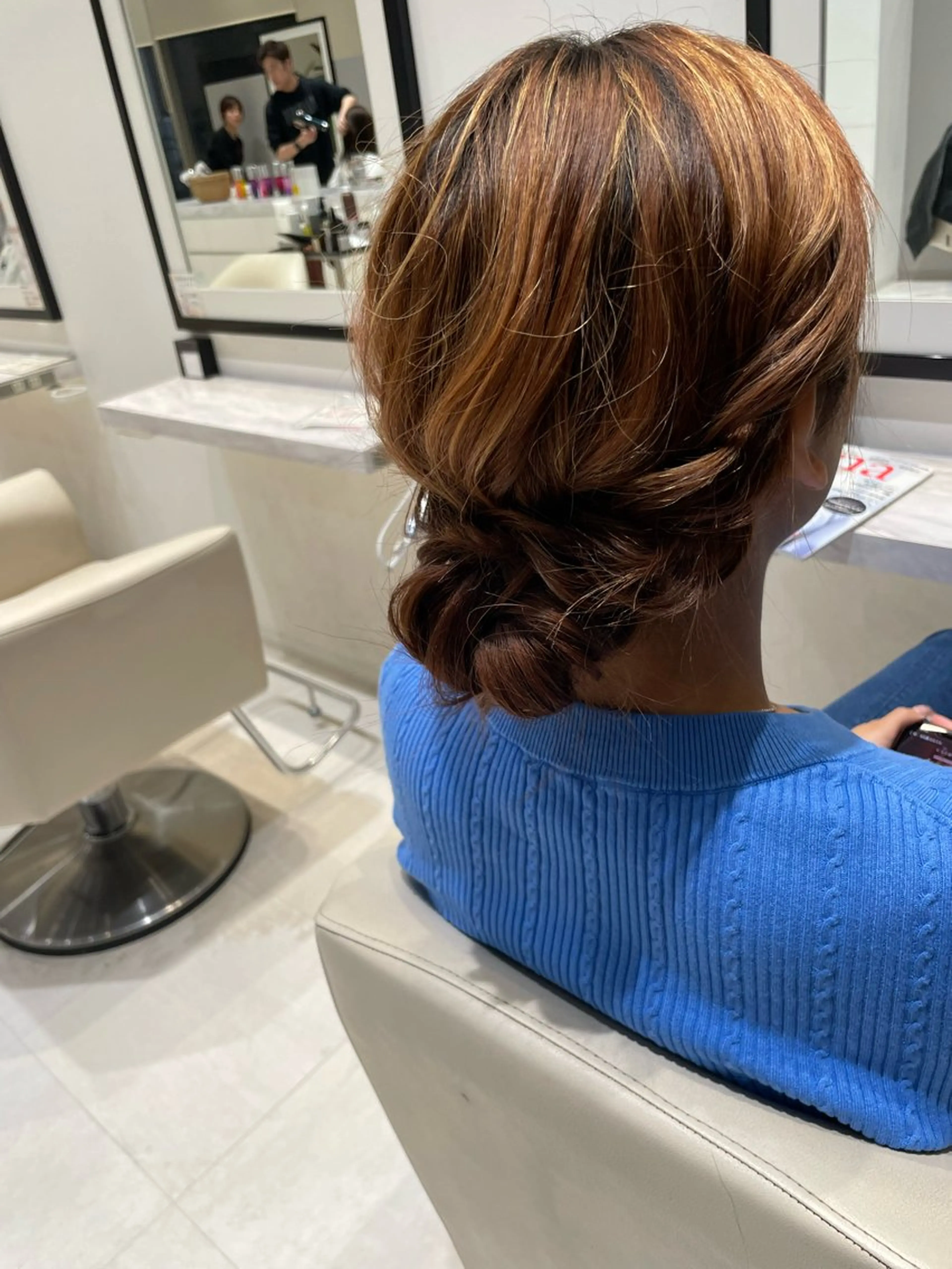 セミロング ヘアアレンジ トリートメント カット ヘアカラー k-twoたき✨艶感 カラー／美髪矯正のヘアスタイル
