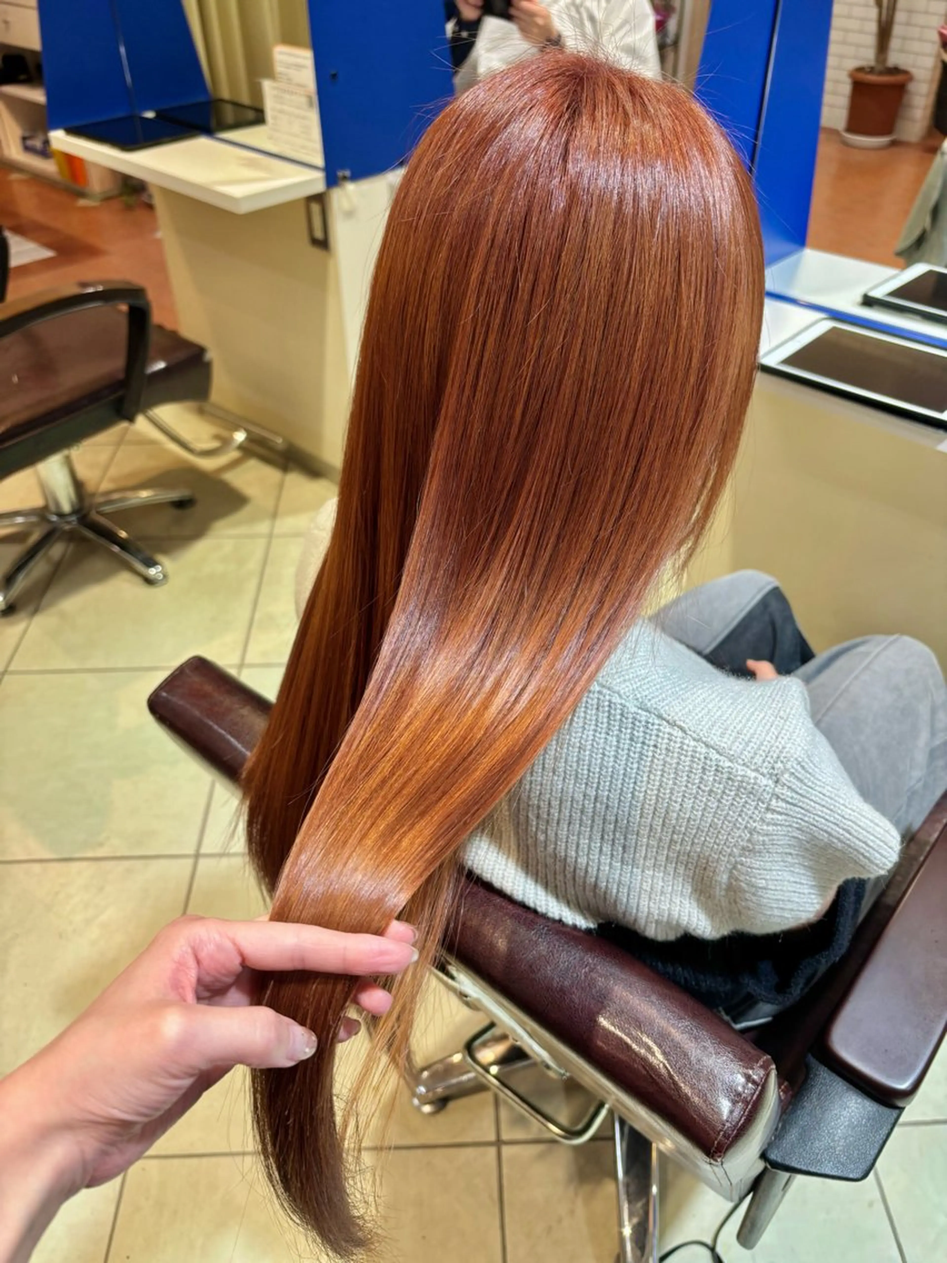 ロング ヘアカラー 庄司 桜のヘアスタイル