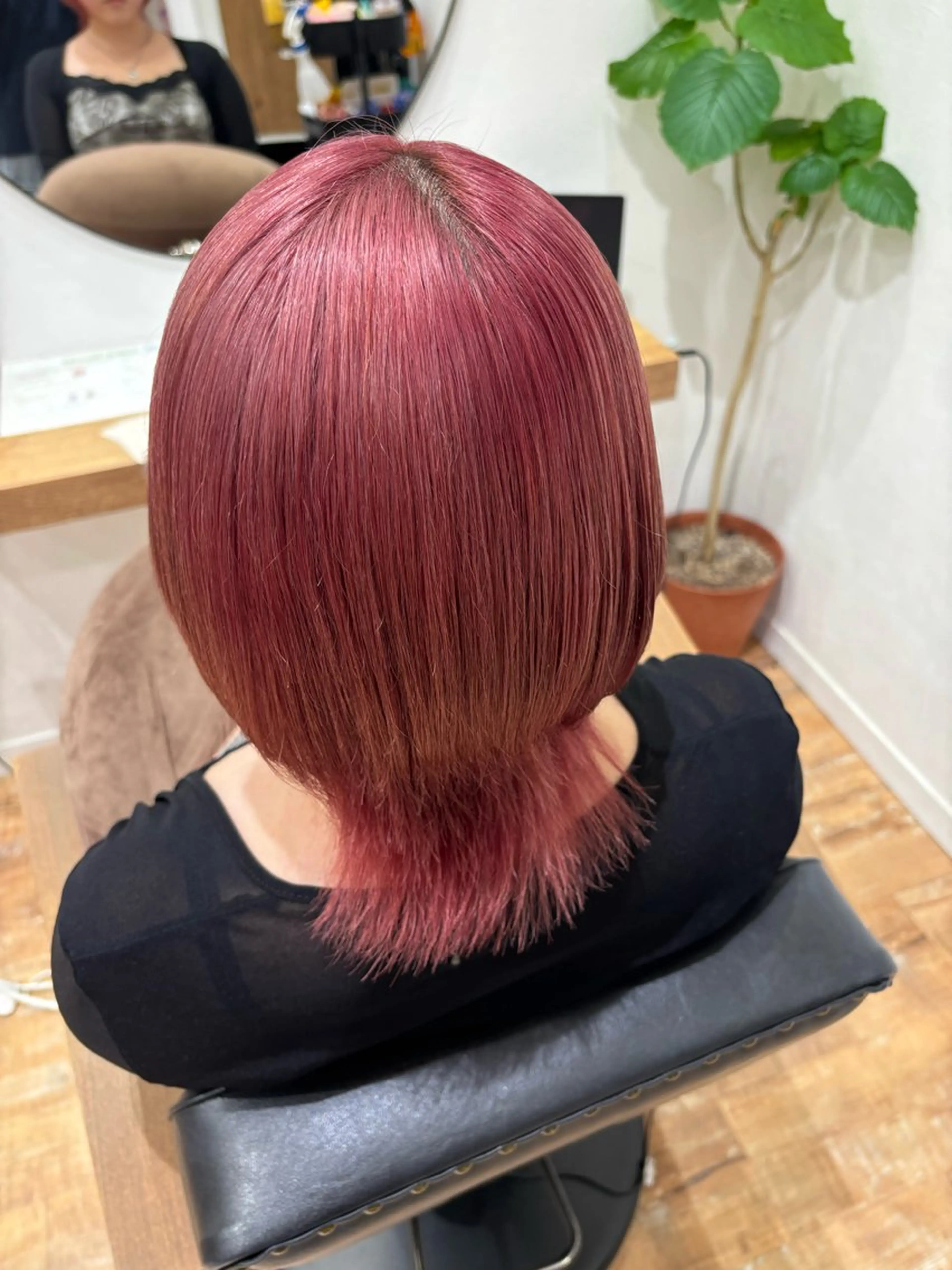 カラー 🍎ピンク、レッド系 暖色カラー🍎あやかのヘアスタイル