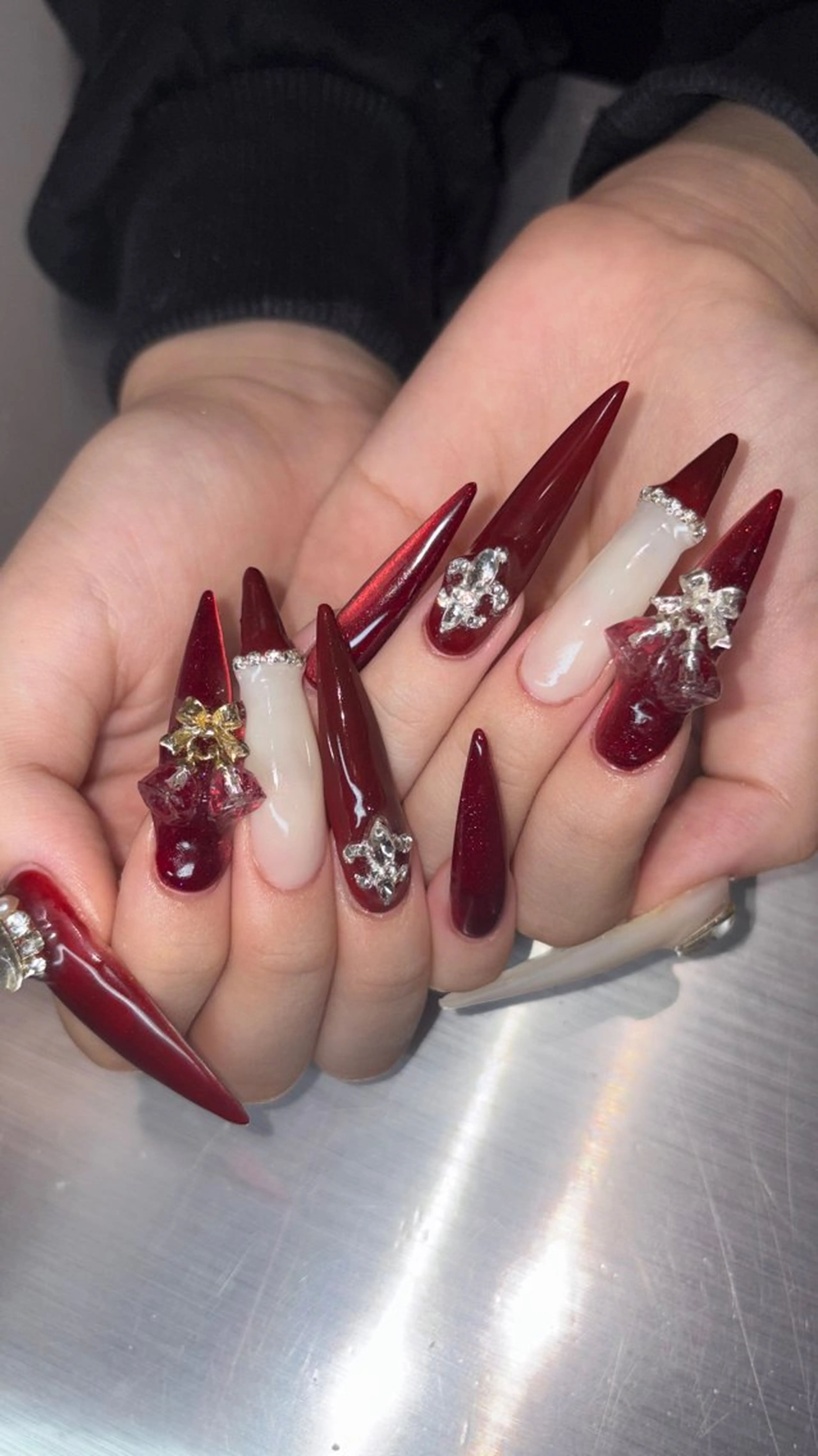 ネイル ハンドネイル 👽個性派ネイル🎀 komachiのネイルデザイン