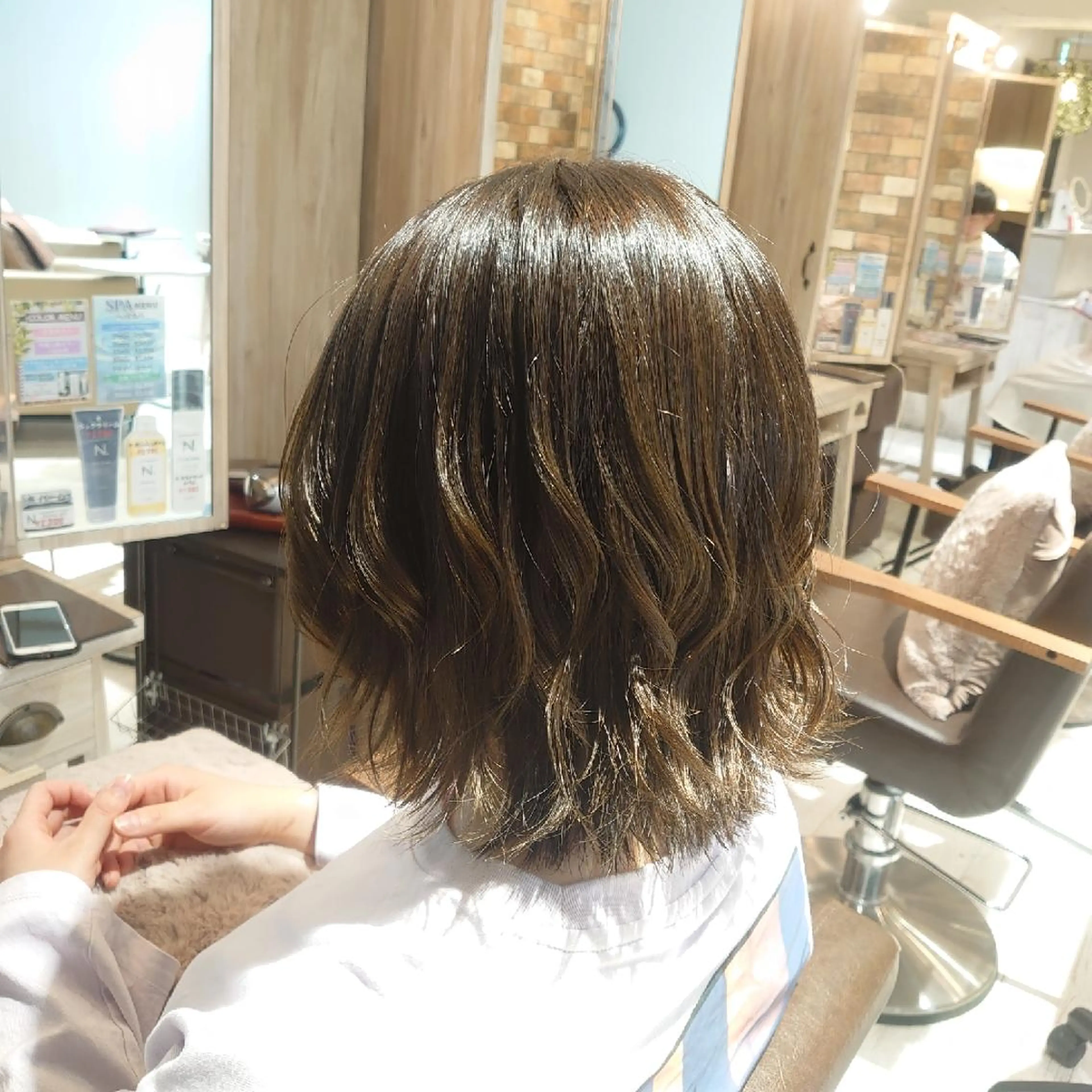 ショート カラー ヘアアレンジ アッシュ E Komo hair所属・Wow❕E Komo hair 永井一輝のヘアスタイル
