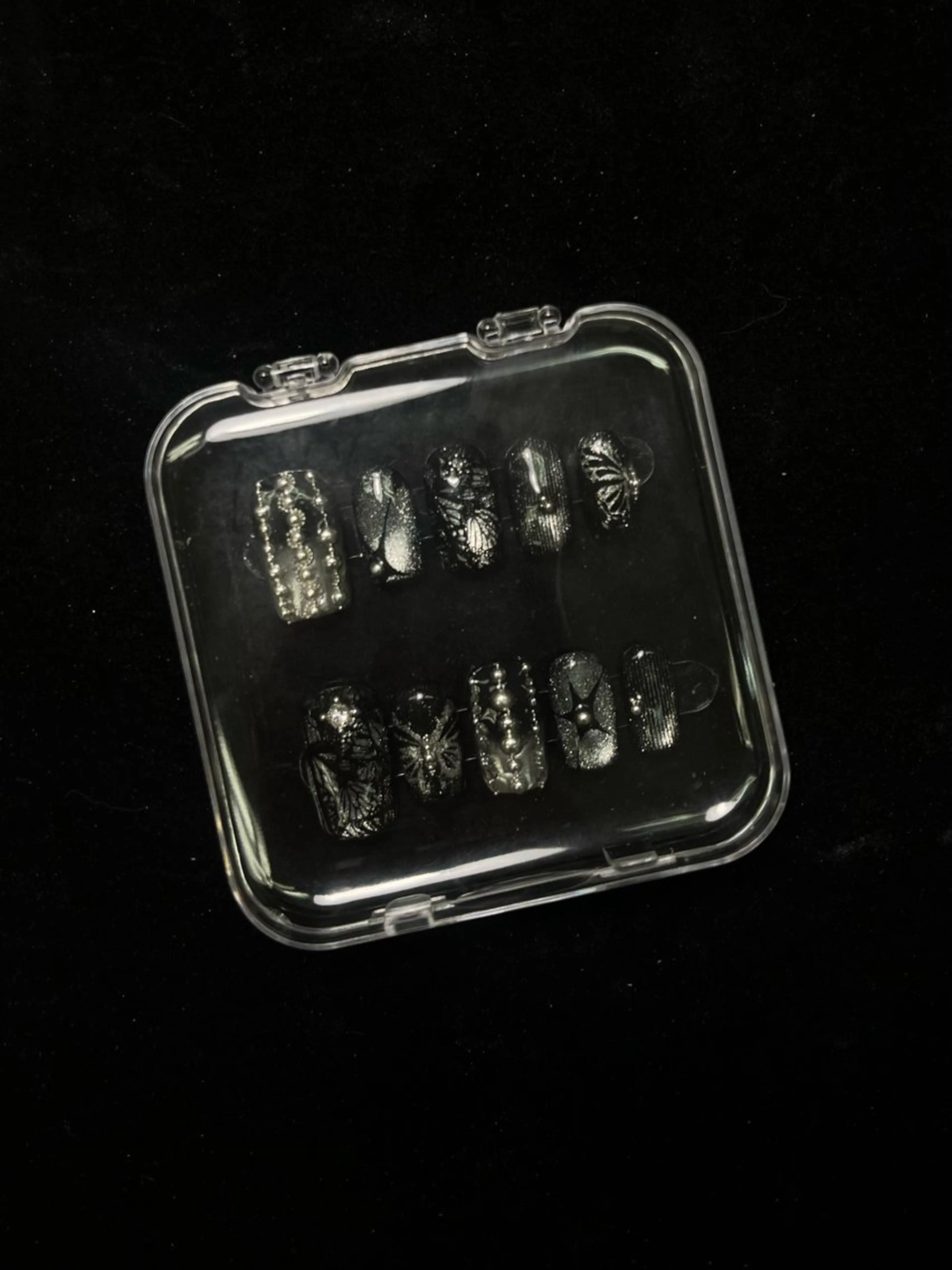 ネイル ongles chic24時間営業のネイルデザイン