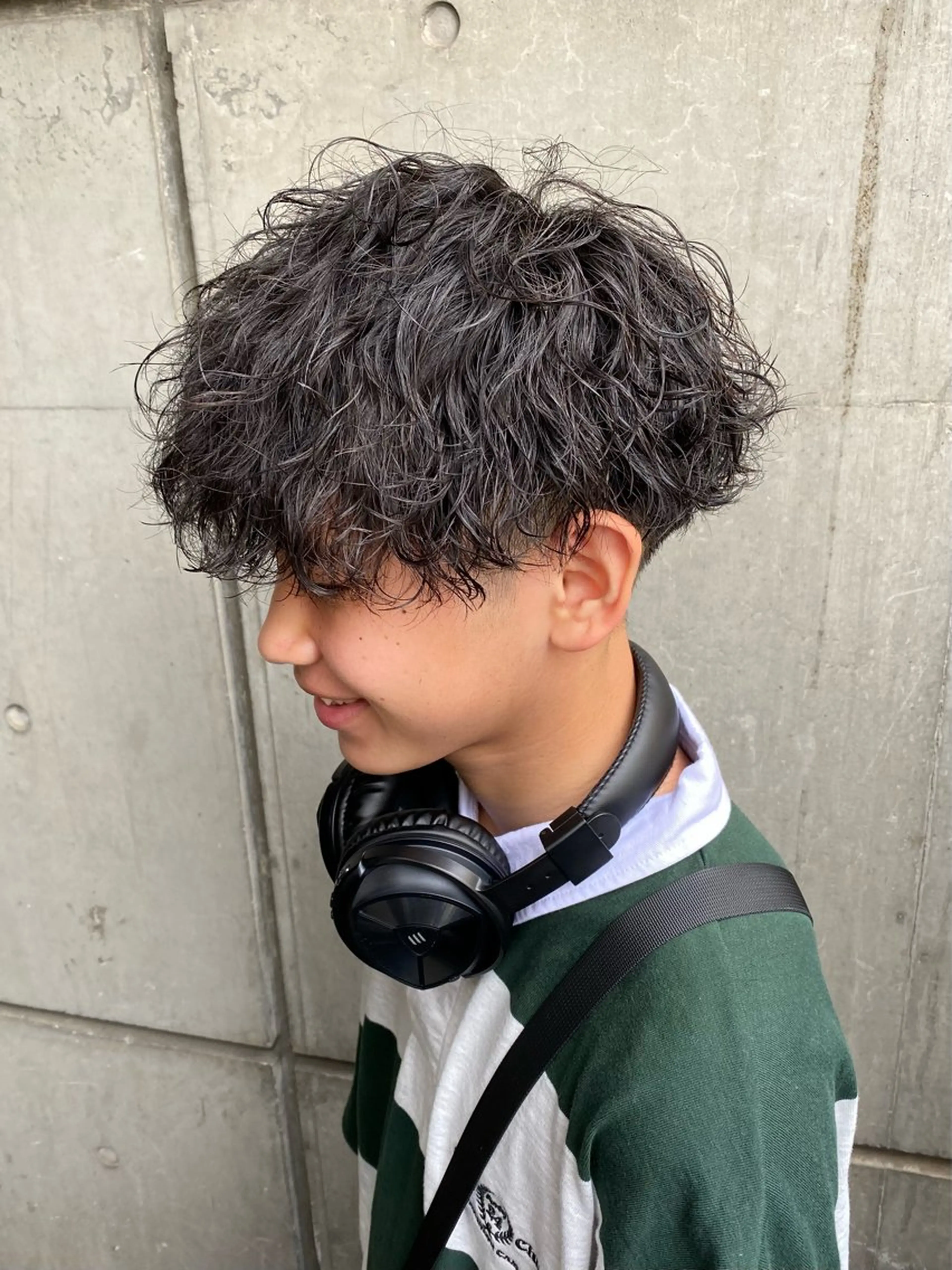 ショート カラー メンズ メンズブリーチ フェードカット メンズ韓国風 メンズメッシュ マッシュ カット カラーモデル⚡️ REONのヘアスタイル