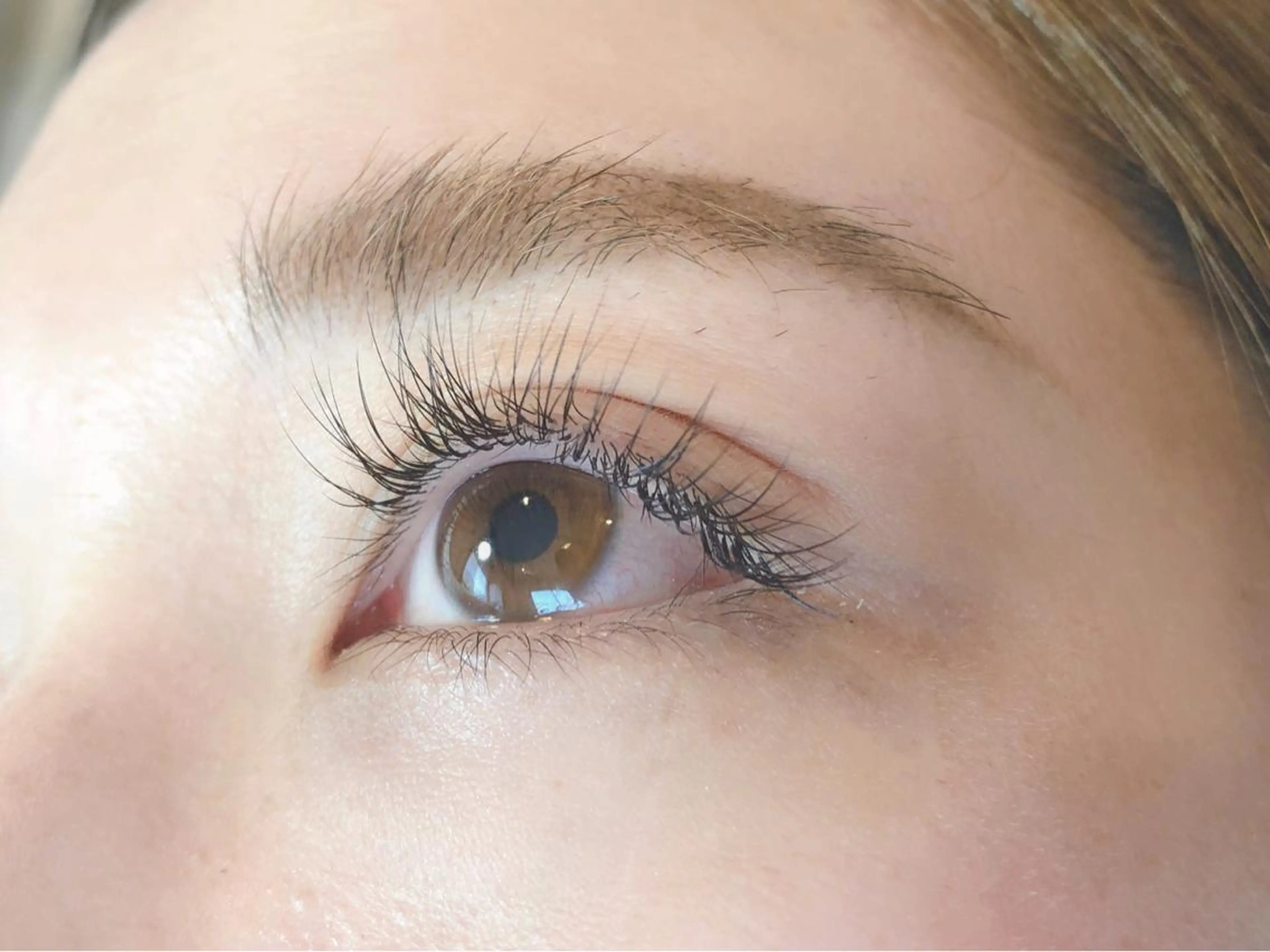 マツエク・マツパ UTA hair&eyelash所属・青木 百花のマツエク・マツパデザイン