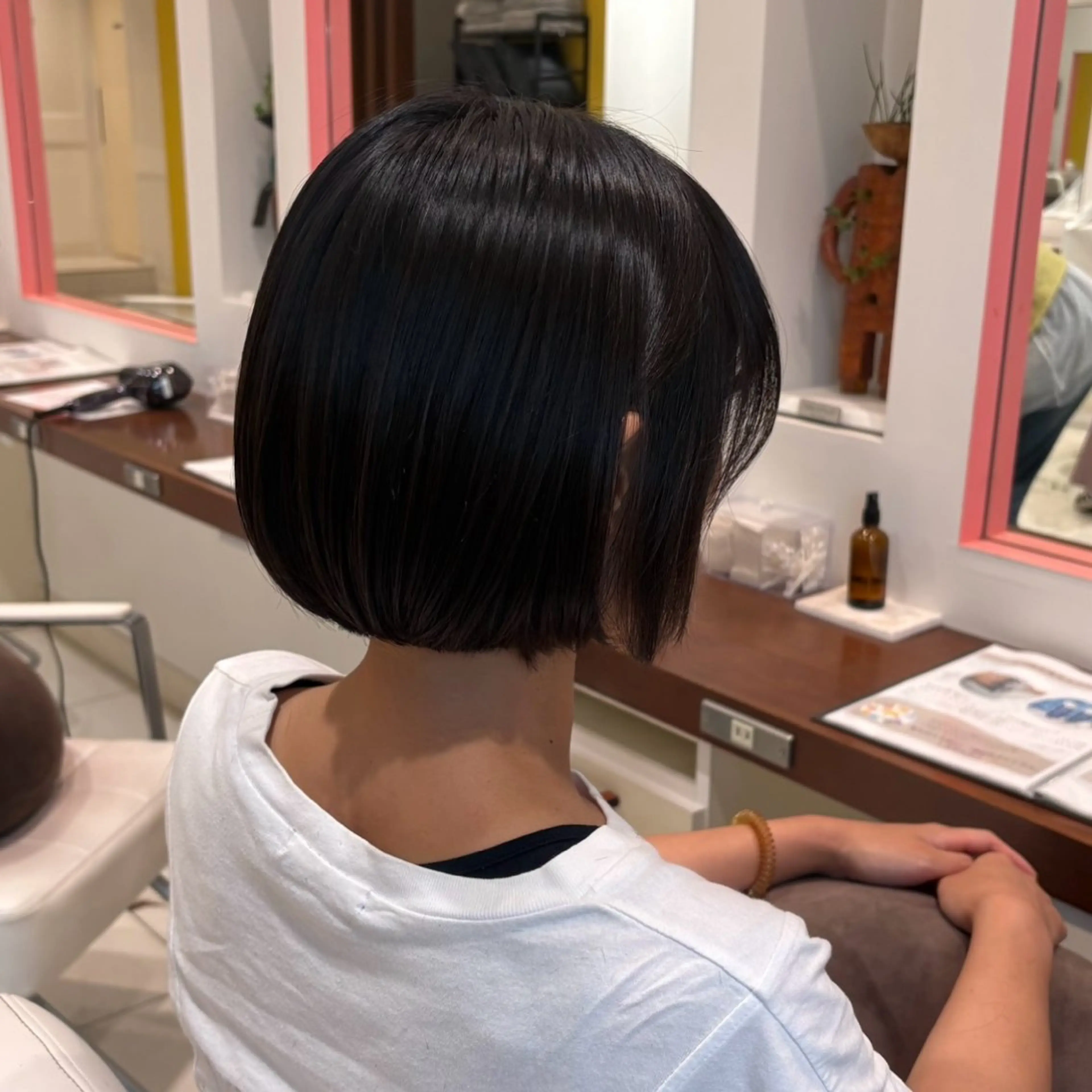 【平日限定】✂️カット✂️ボブ~肩上の方(2cm以上のカット)の写真