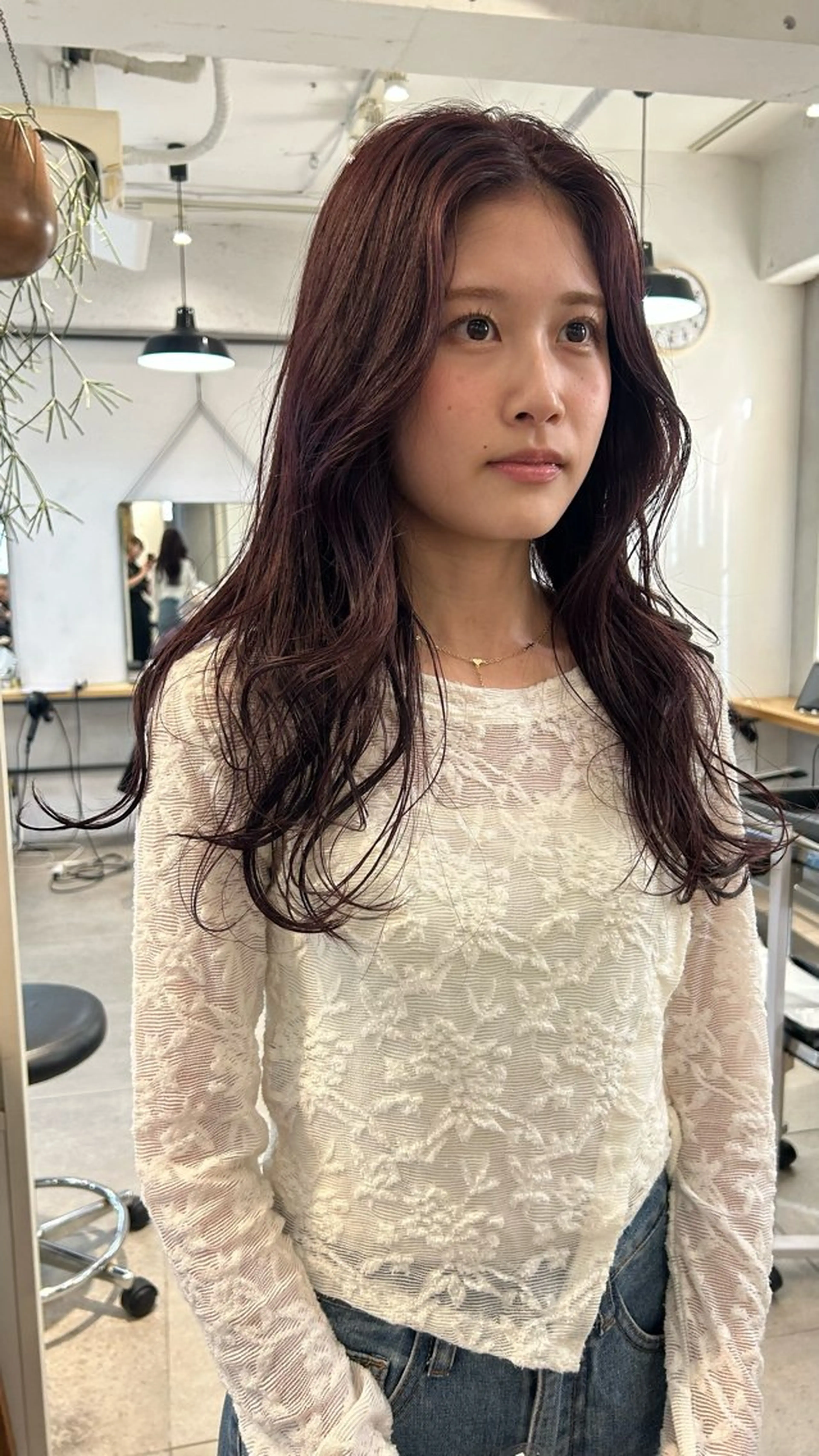 セミロング カラー カット ヘアカラー Lomalia Moemiのヘアスタイル