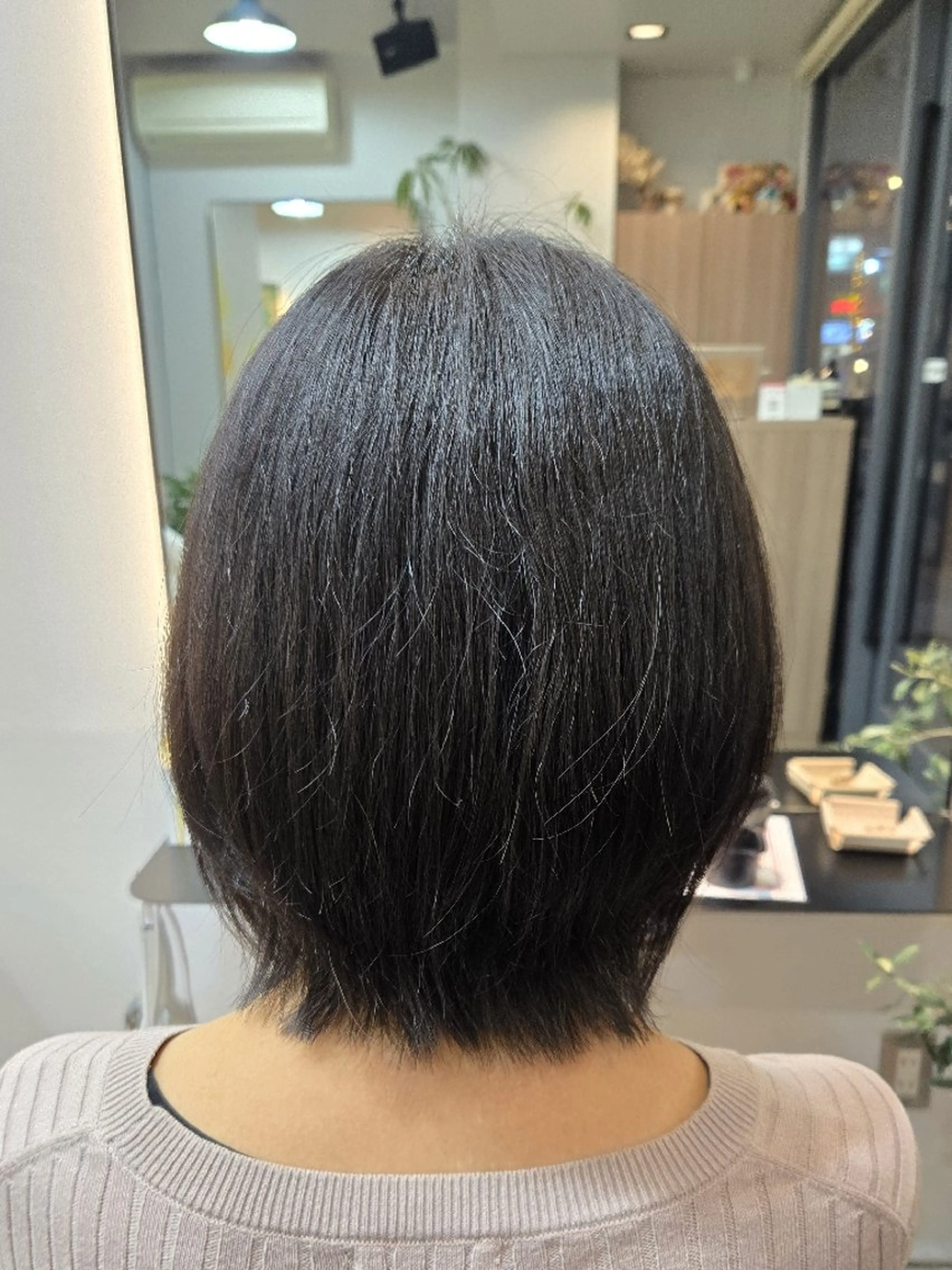 ミディアム ボブ くびれヘア レイヤーカット カット Beauty Salon Link所属・野村 果音(カノン)のヘアスタイル