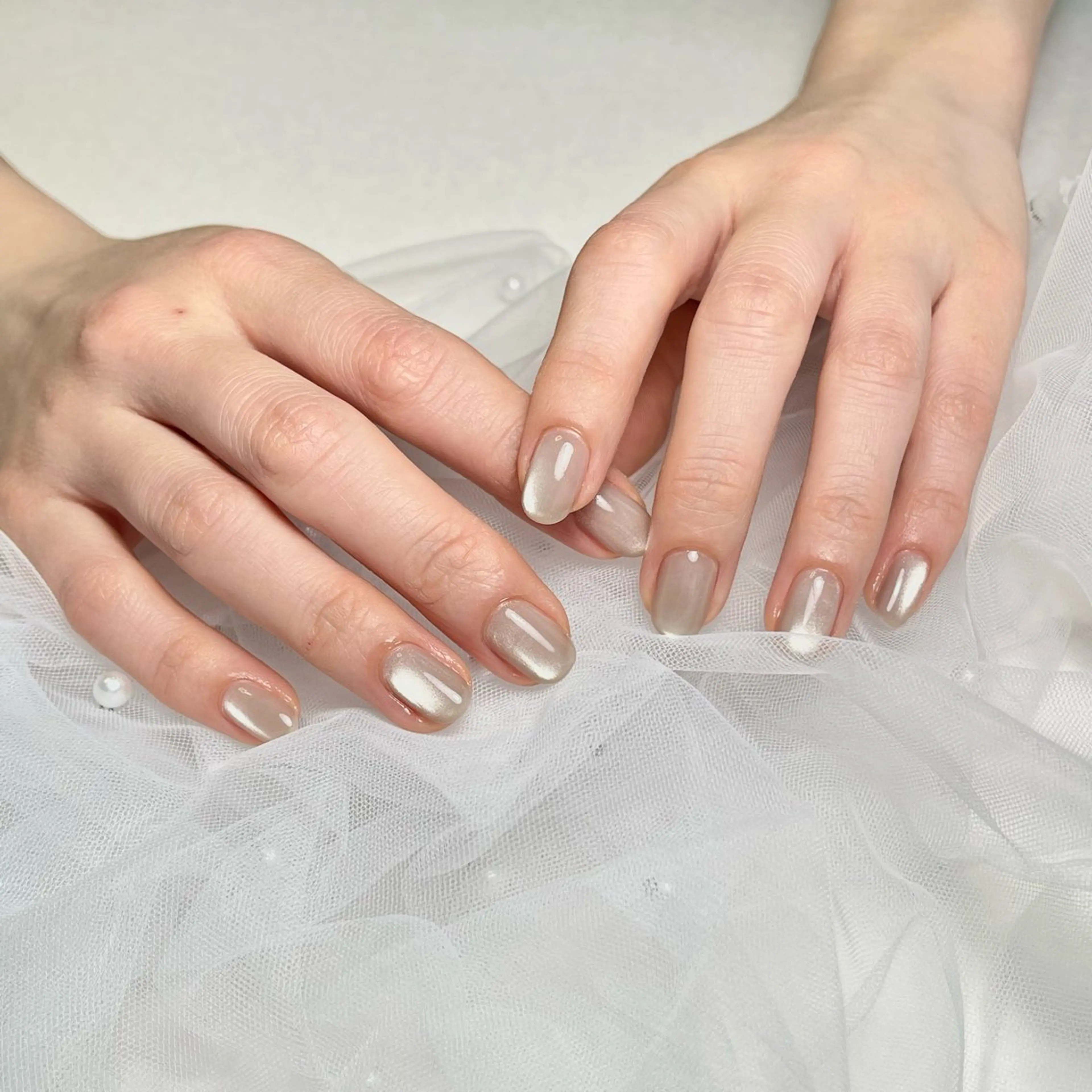 ネイル フラッシュネイル 韓国ネイル マグネットネイル ワンカラーネイル シンプルネイル ハンドネイル RE SALONのネイルデザイン