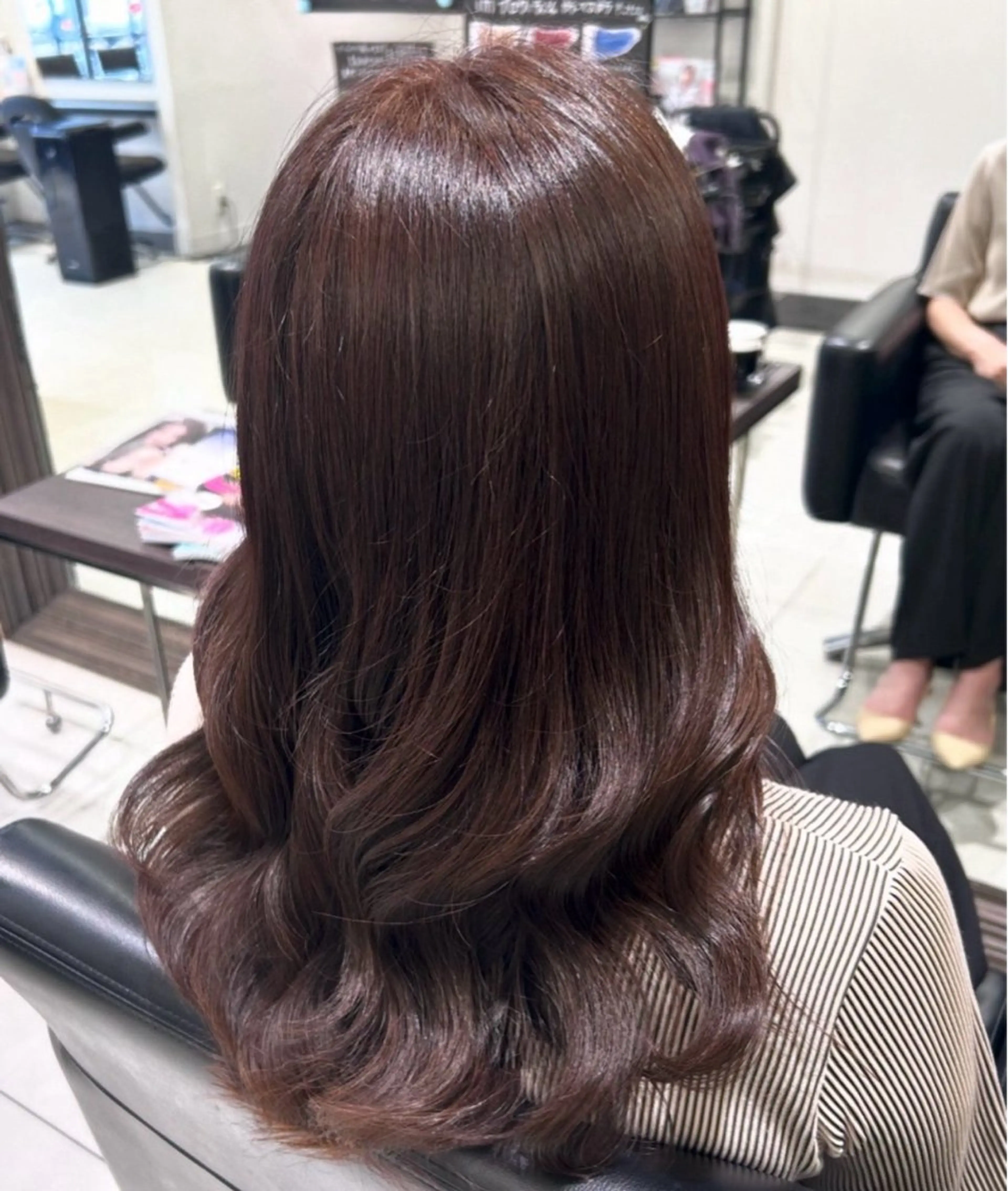 カラー ヘアカラー トリートメント 室岡 彩樺のヘアスタイル
