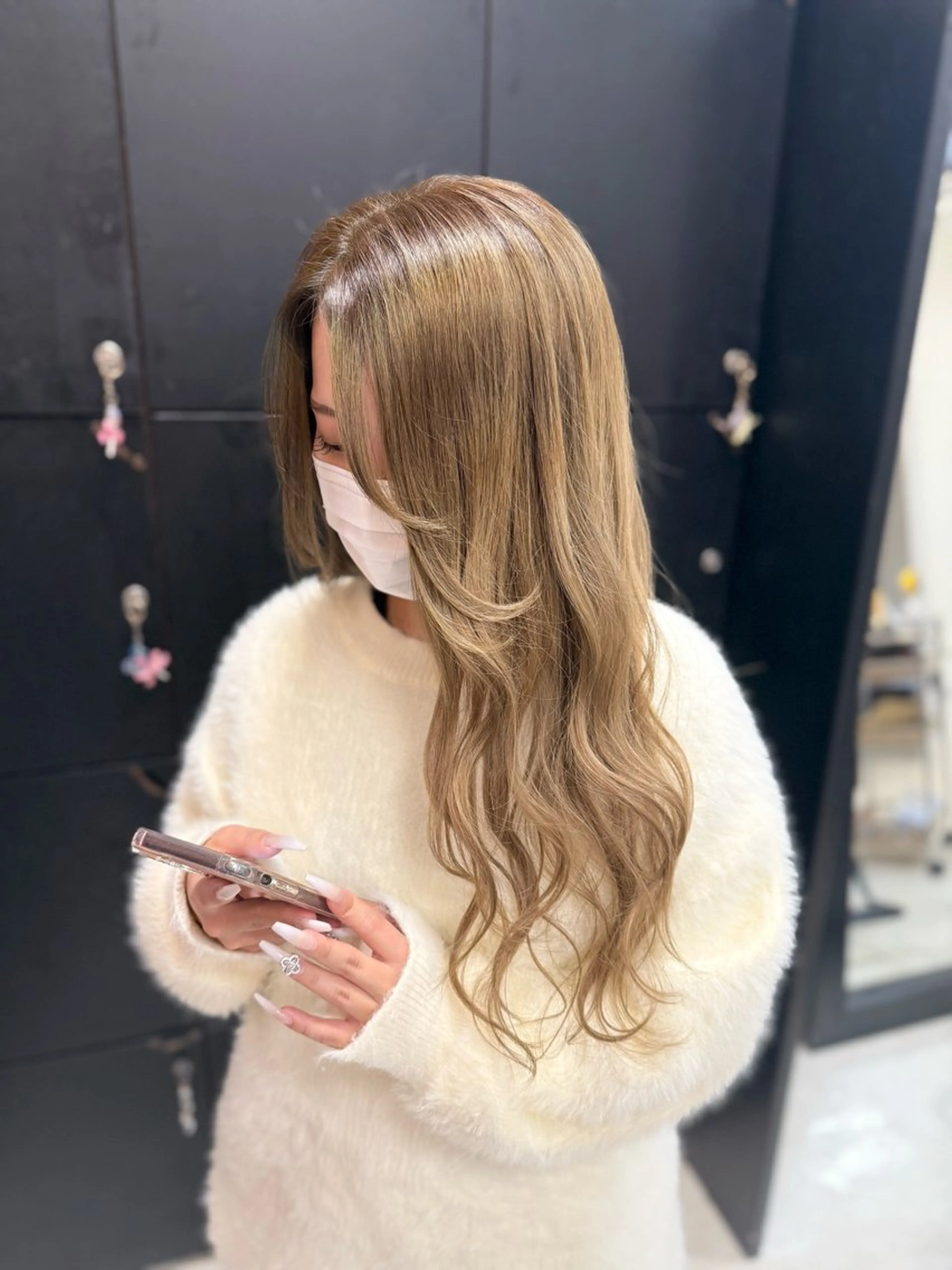 ロング カラー バレイヤージュ ベージュカラー ブリーチ ケアブリーチ ダブルカラー ヘアカラー トリートメント Lilith 【リリス】のその他イメージ