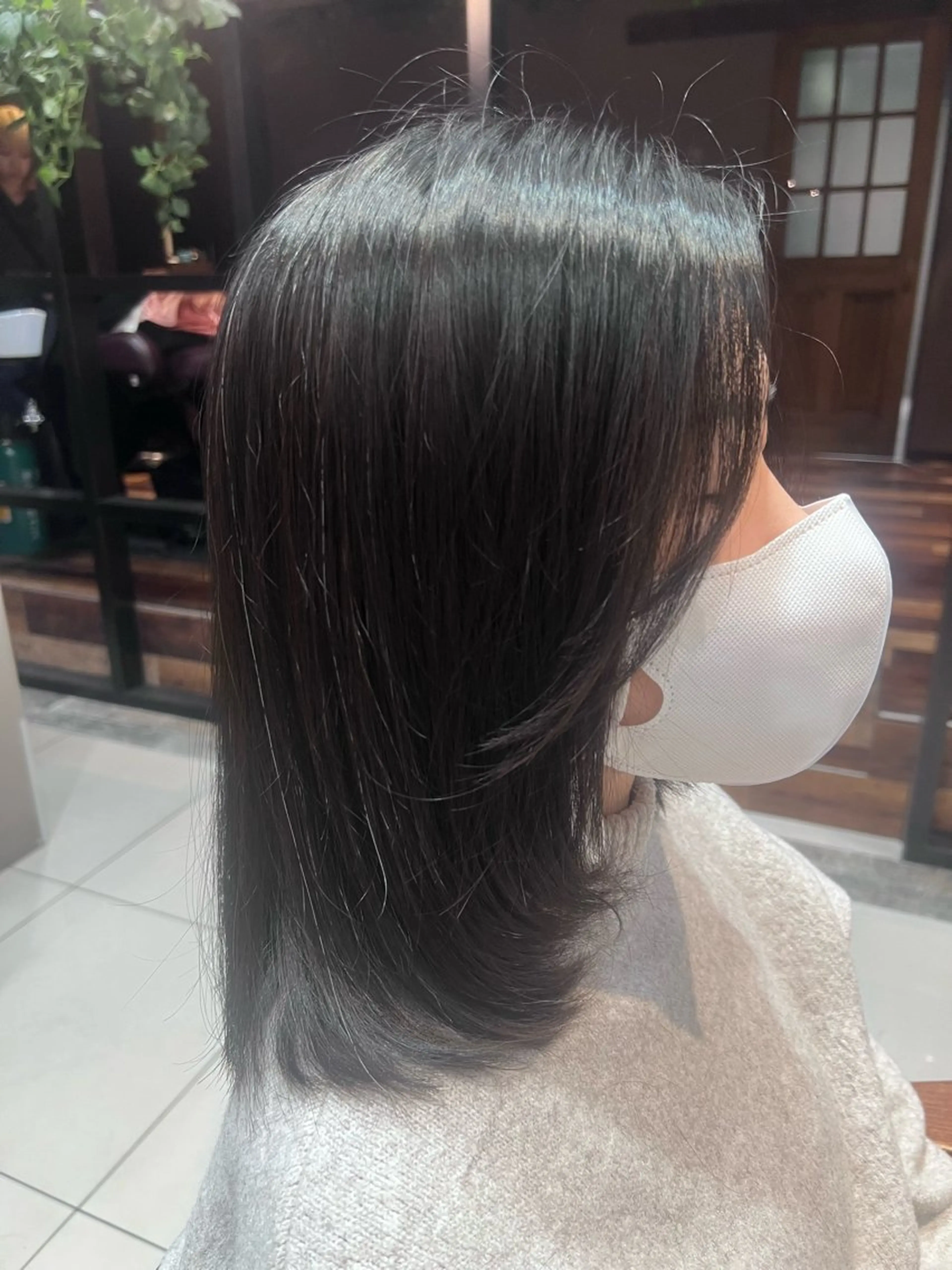 セミロング 顔まわりレイヤー 顔周りカット レイヤーカット カット PROGRESS 🌻ayakaのマツエク・マツパデザイン