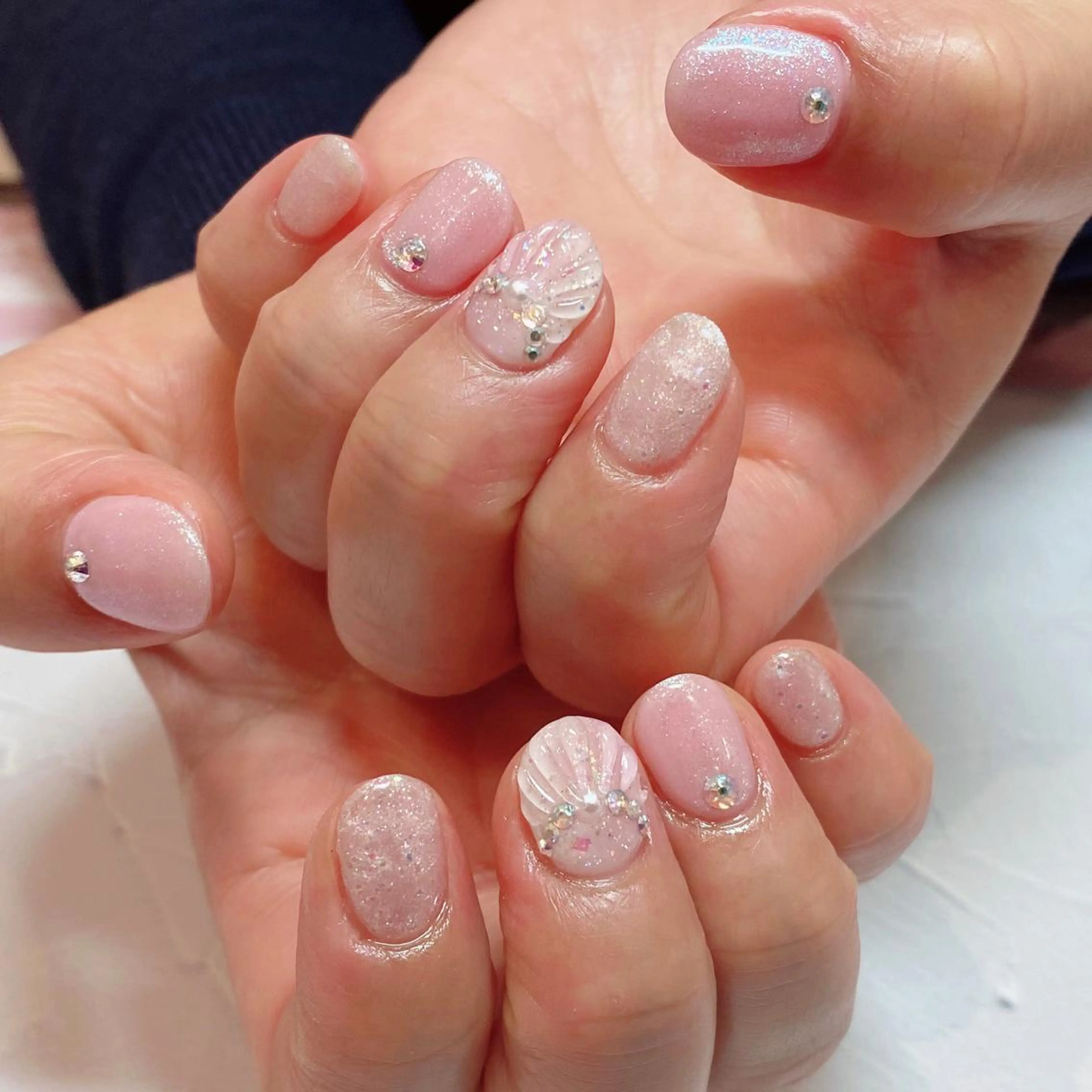 ネイル f'bloom  L’ecrinのネイルデザイン