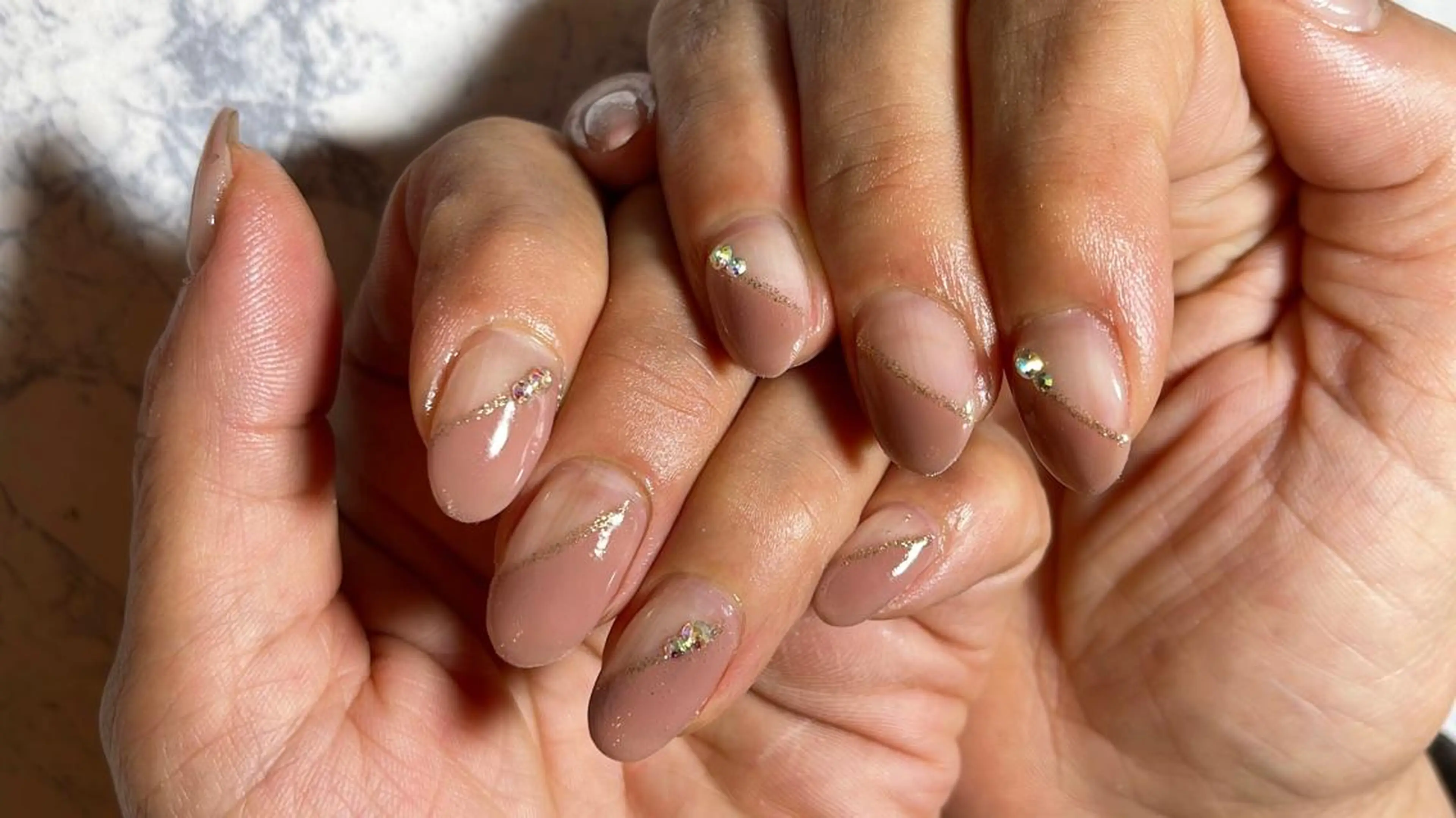 ネイル シンプルネイル ハンドネイル ハンドケア private_salon_ami所属・private salonのネイルデザイン