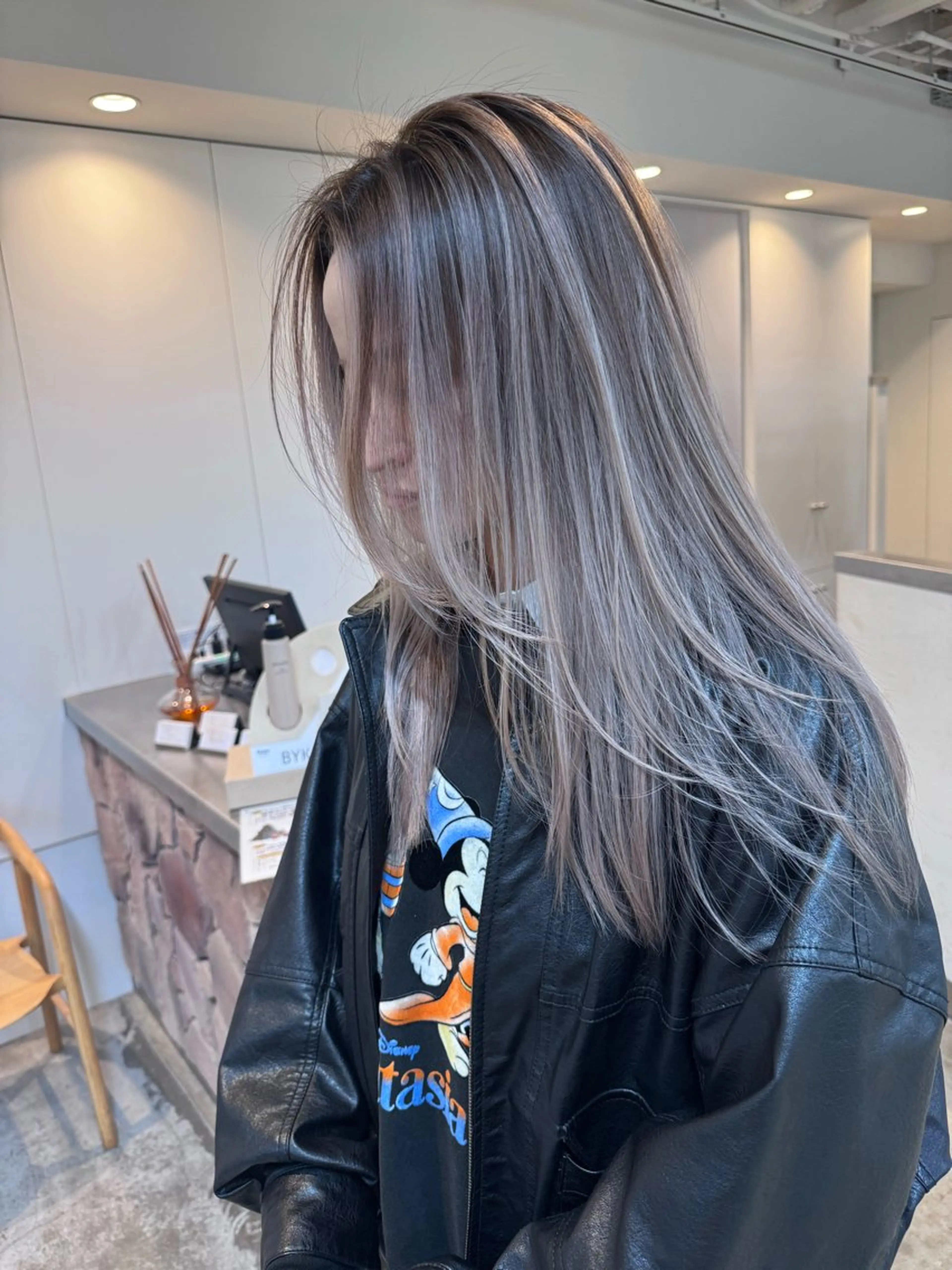 【リピート率9割以上】ブリーチ込バレイヤージュ♪の写真