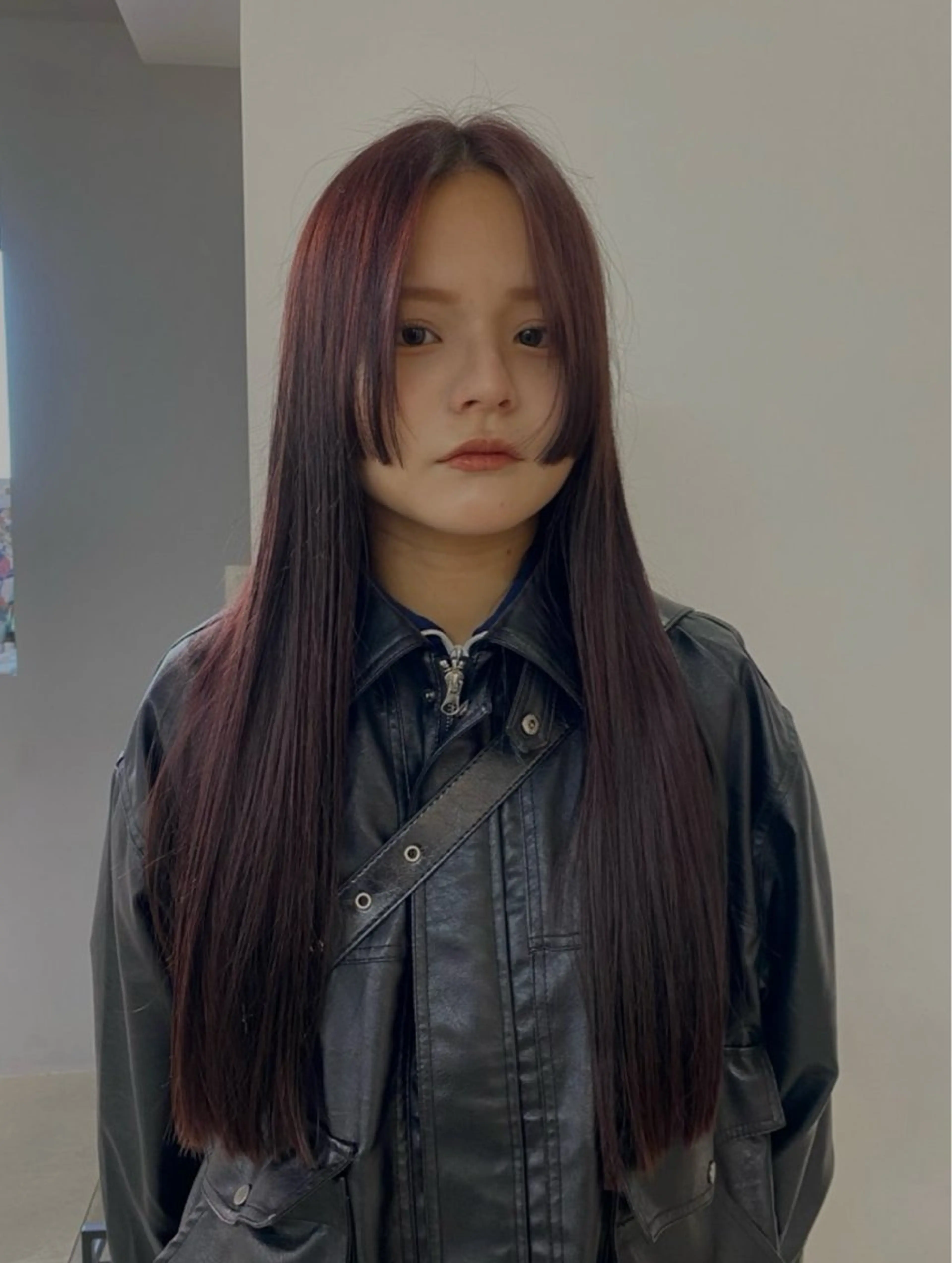 ロング カラー パーマ 切りっぱなしボブ ロングレイヤー ボブ 顔まわりレイヤー 顔周りカット カット ENO港北ニュータウン所属・YOKO/レイヤー カット/センター南のヘアスタイル