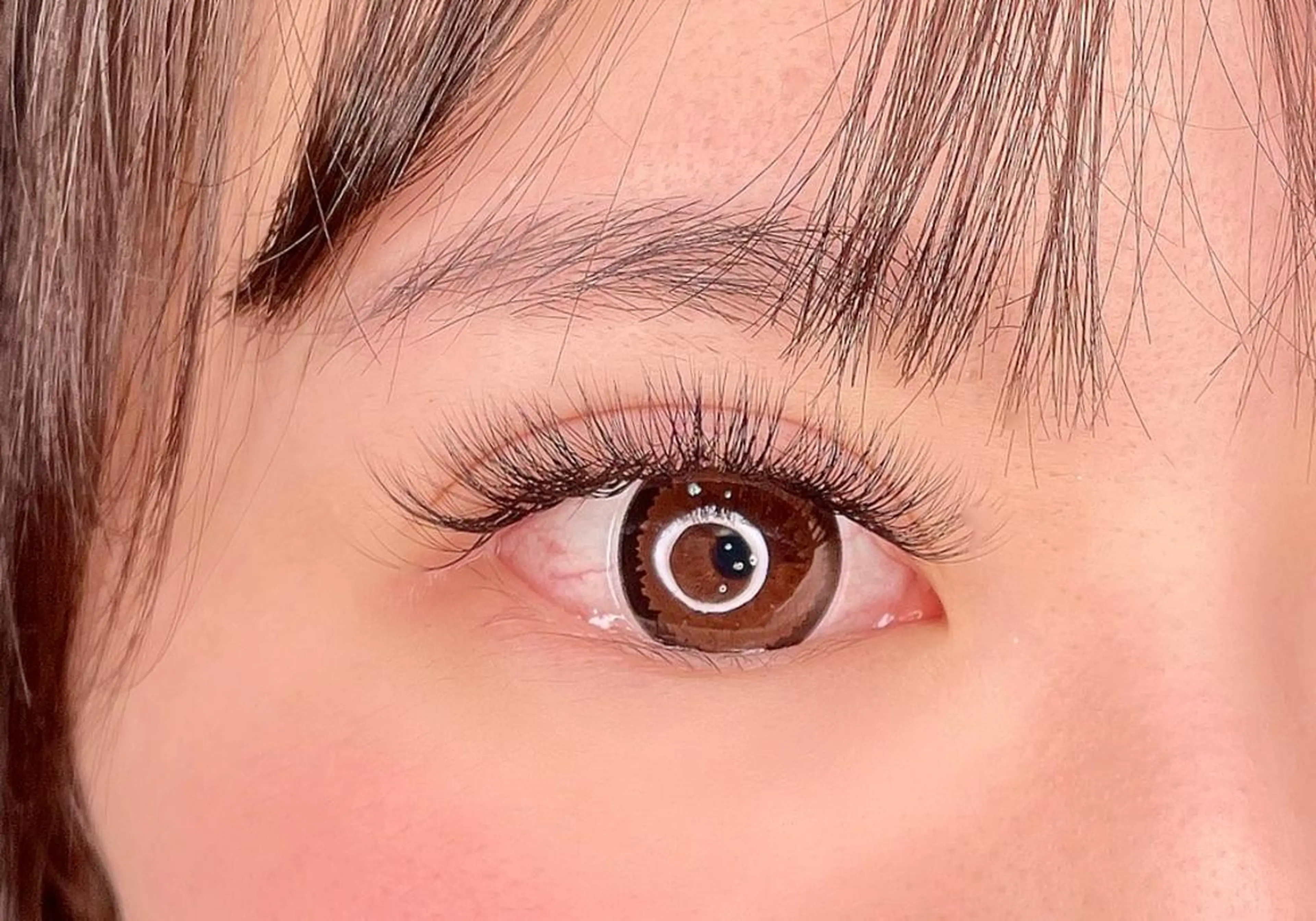 マツエク・マツパ JANIS EYELASH 白石の眉毛・アイブロウイメージ