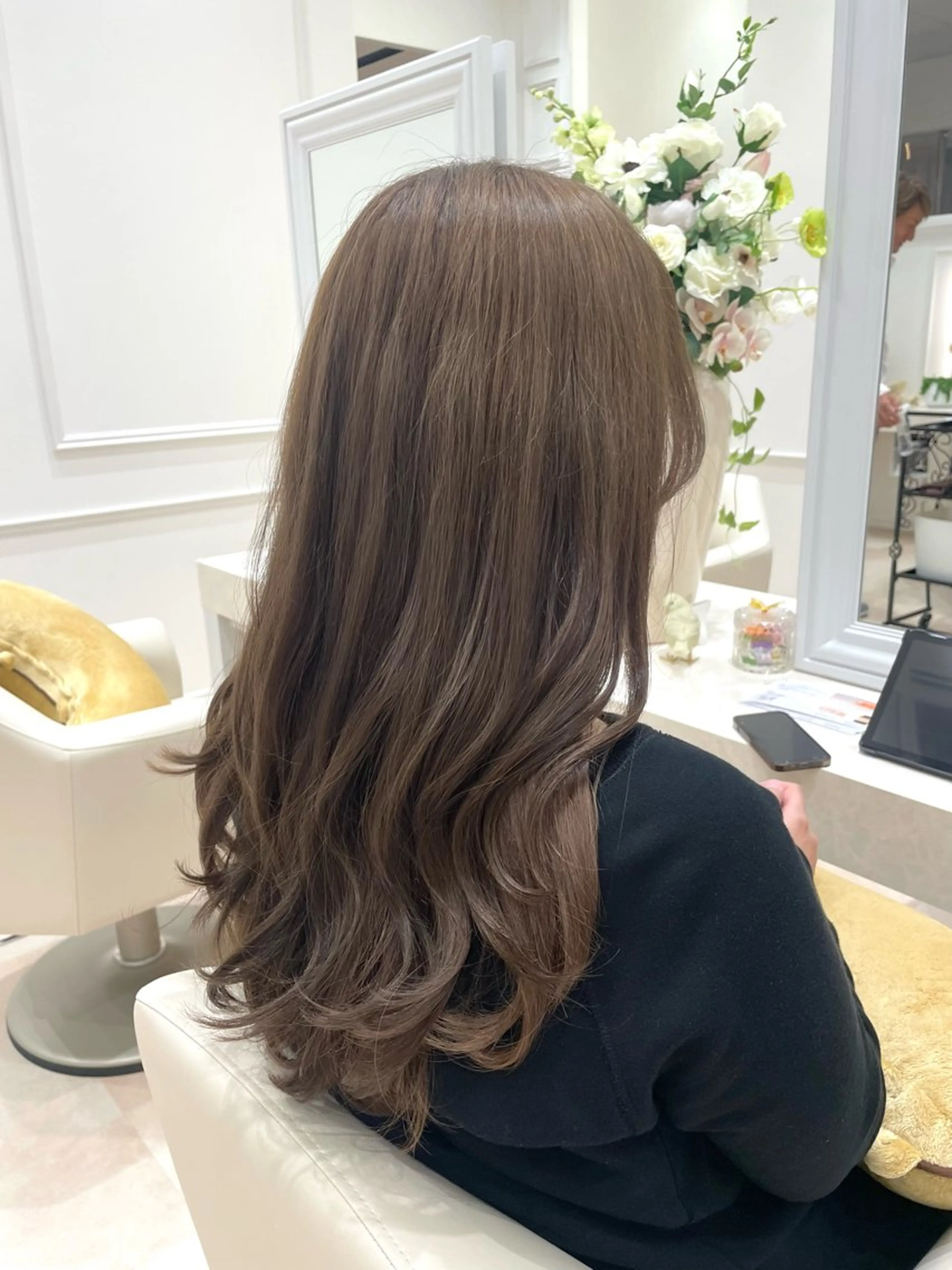 カラー FEERIE 晴海店 荒木優菜のヘアスタイル