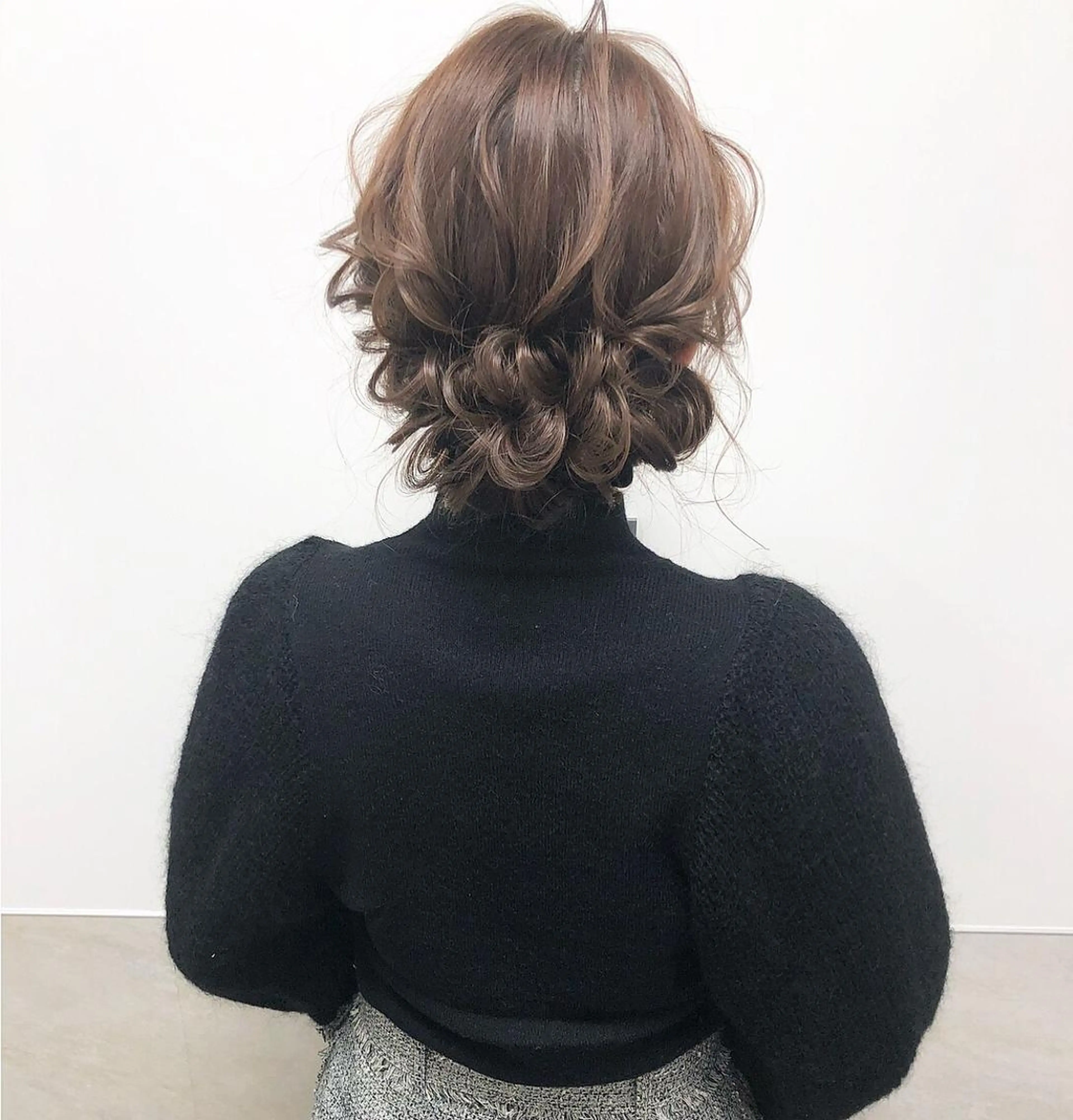 セミロング カラー ヘアアレンジ autre所属・大久保 ひでなりのヘアスタイル