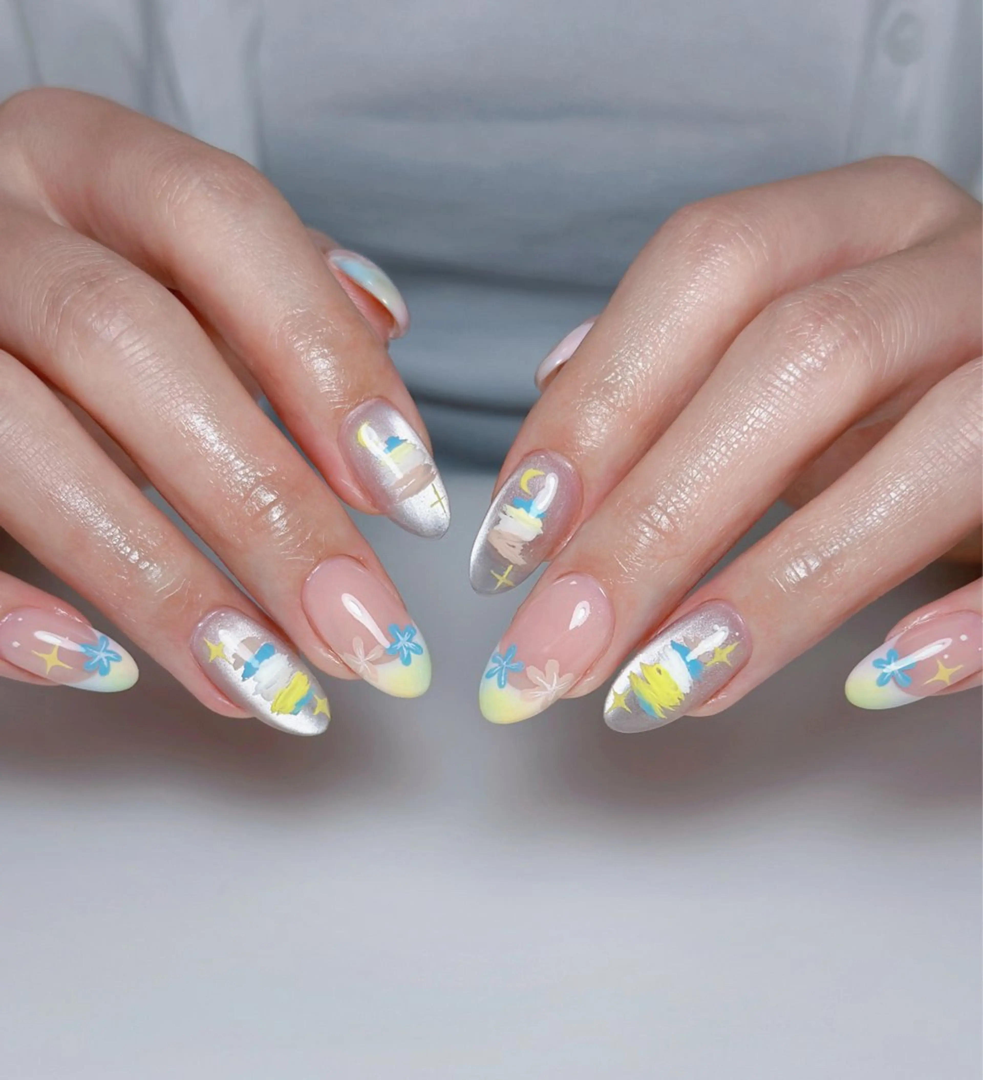 ネイル オーロラネイル 長さ出し フットネイル 韓国ネイル ラメ(グリッター) ハンドネイル 👍thumbs up nail👍のネイルデザイン