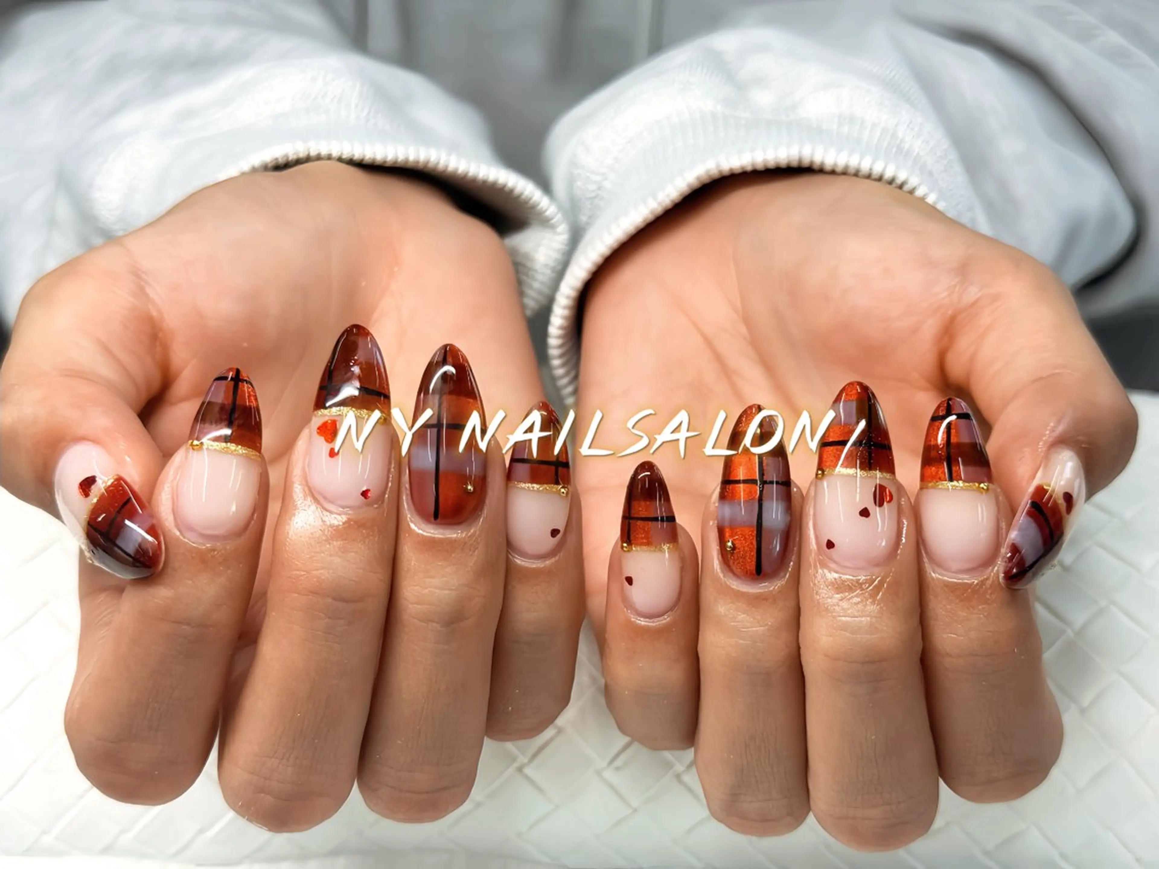 ネイル 長さ出し フットネイル フレンチネイル ジェルネイル ガーリー ハンドネイル NYネイルサロン 千葉中央店所属・NYネイルサロン 千葉中央店のネイルデザイン