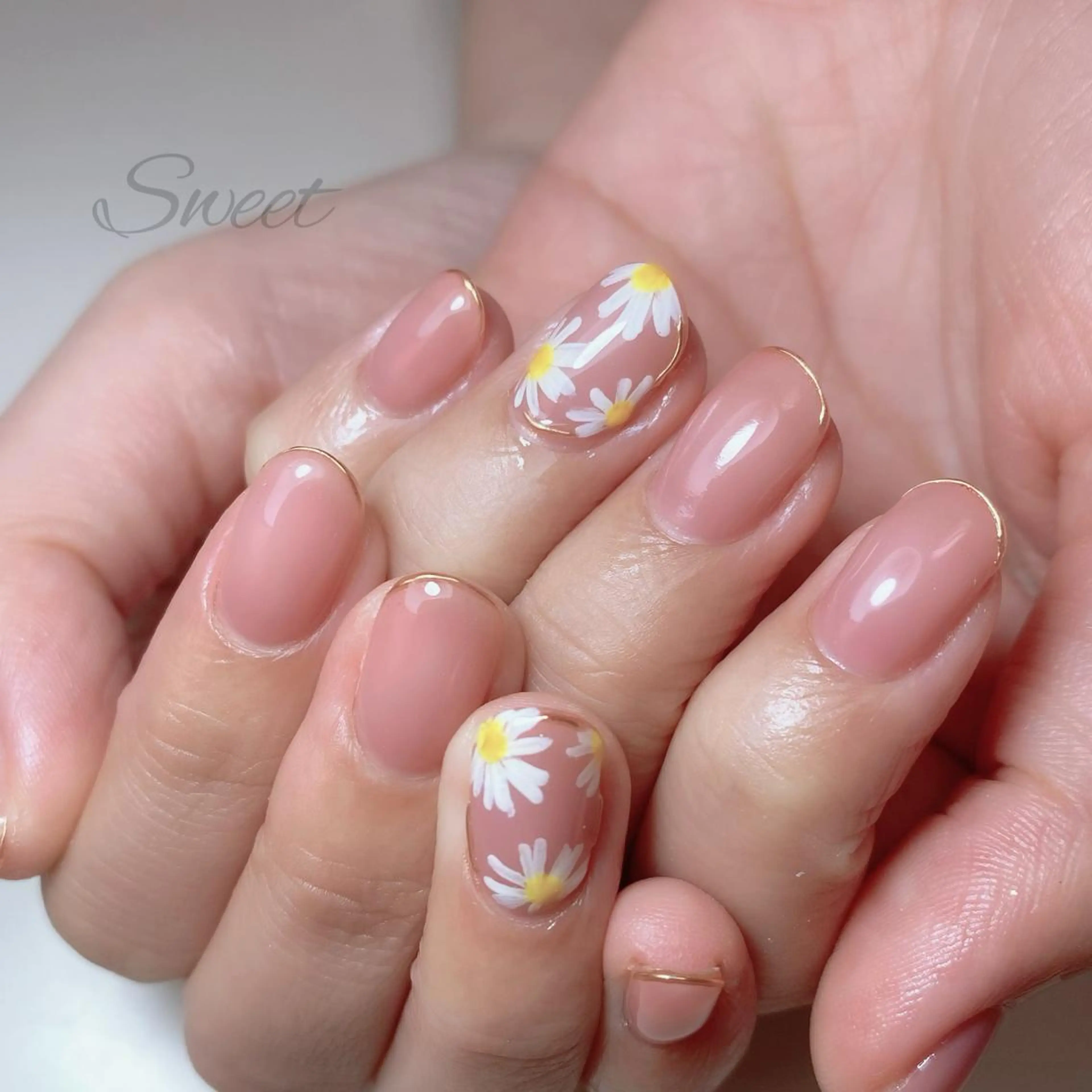 ネイル sweet 仲野陽子のネイルデザイン