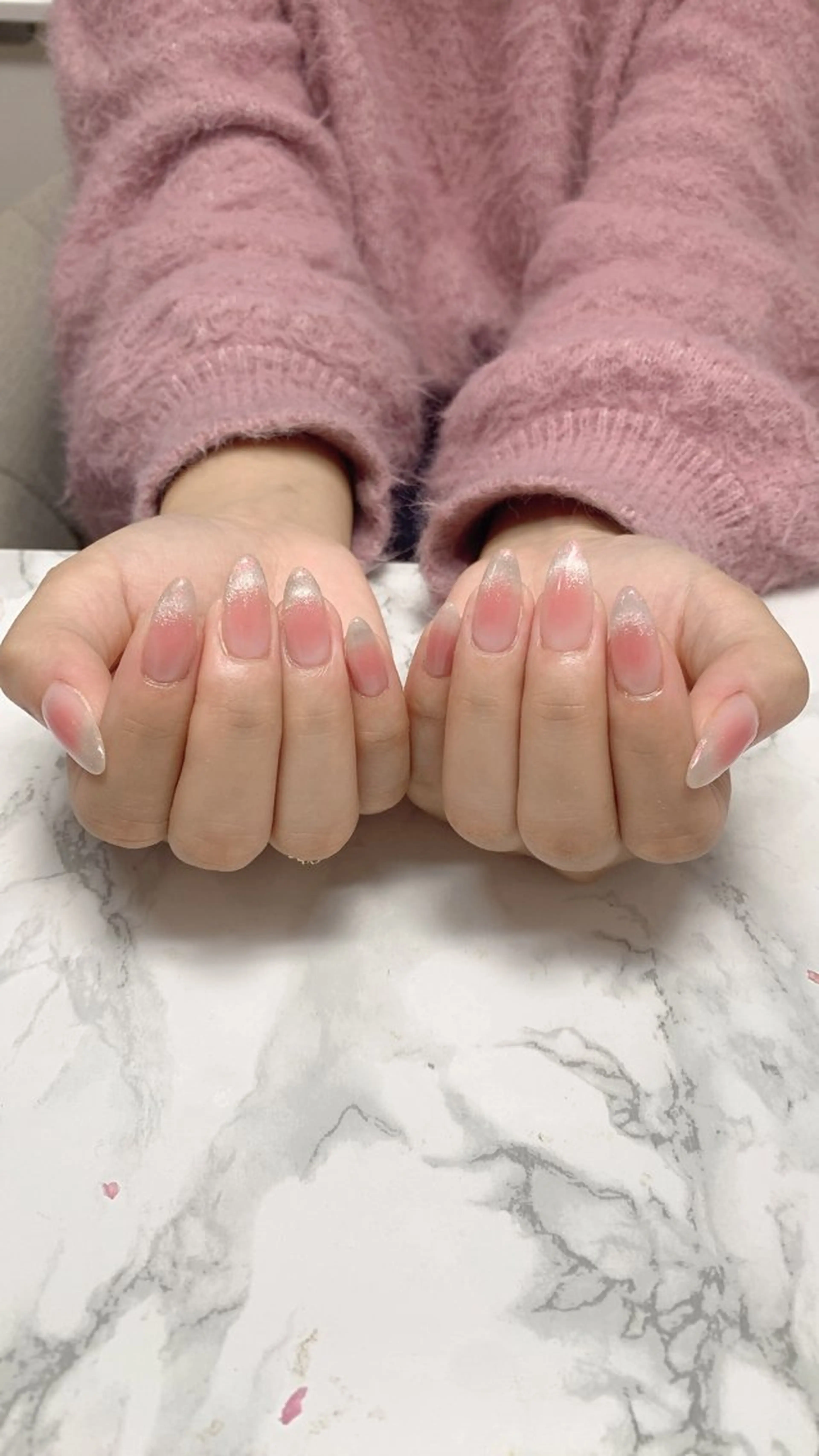 ネイル はな💎ネイル ワンホン、長さ出しのネイルデザイン