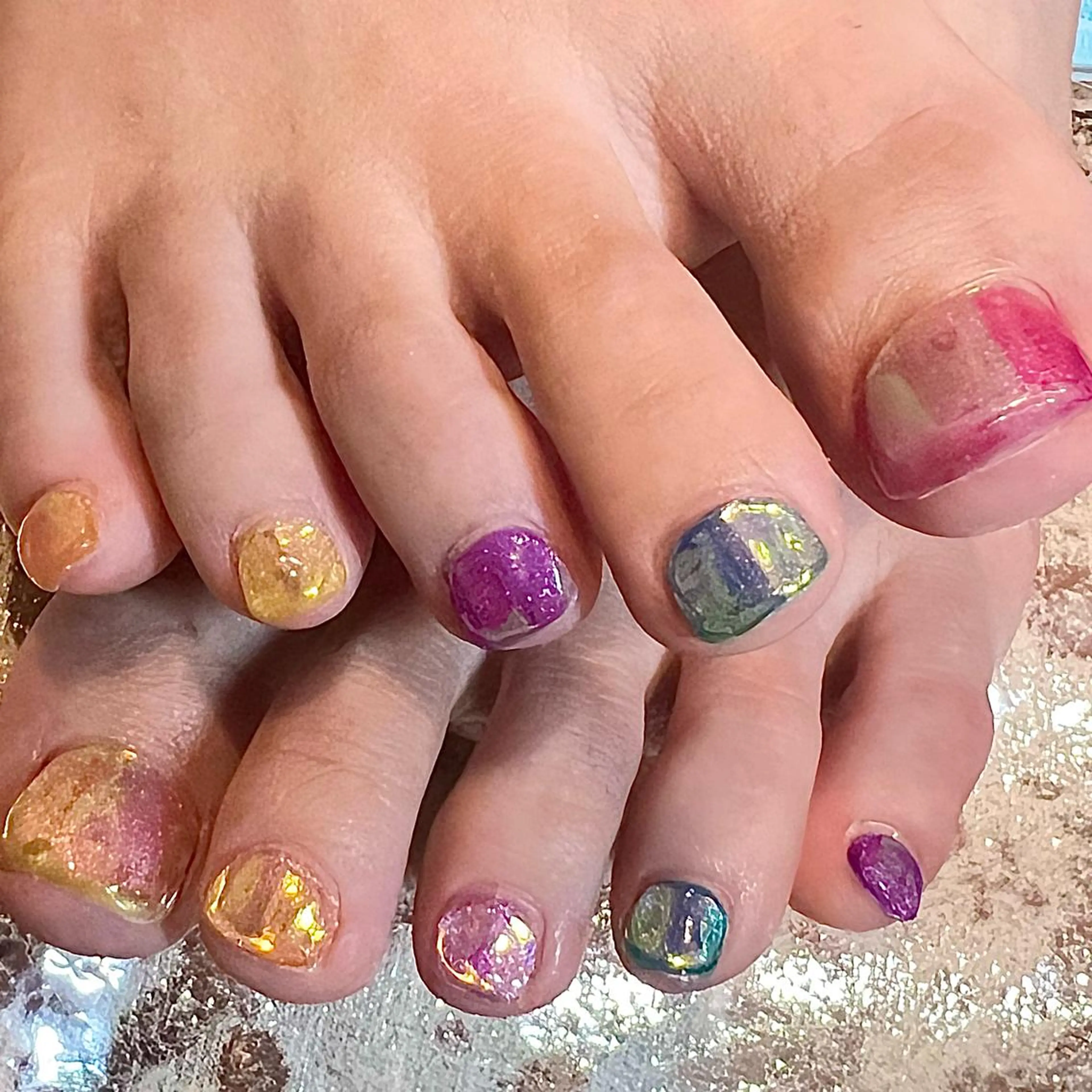 ネイル 氷ネイル・うるうるネイル マグネットネイル フットネイル H🌺 NAILのネイルデザイン