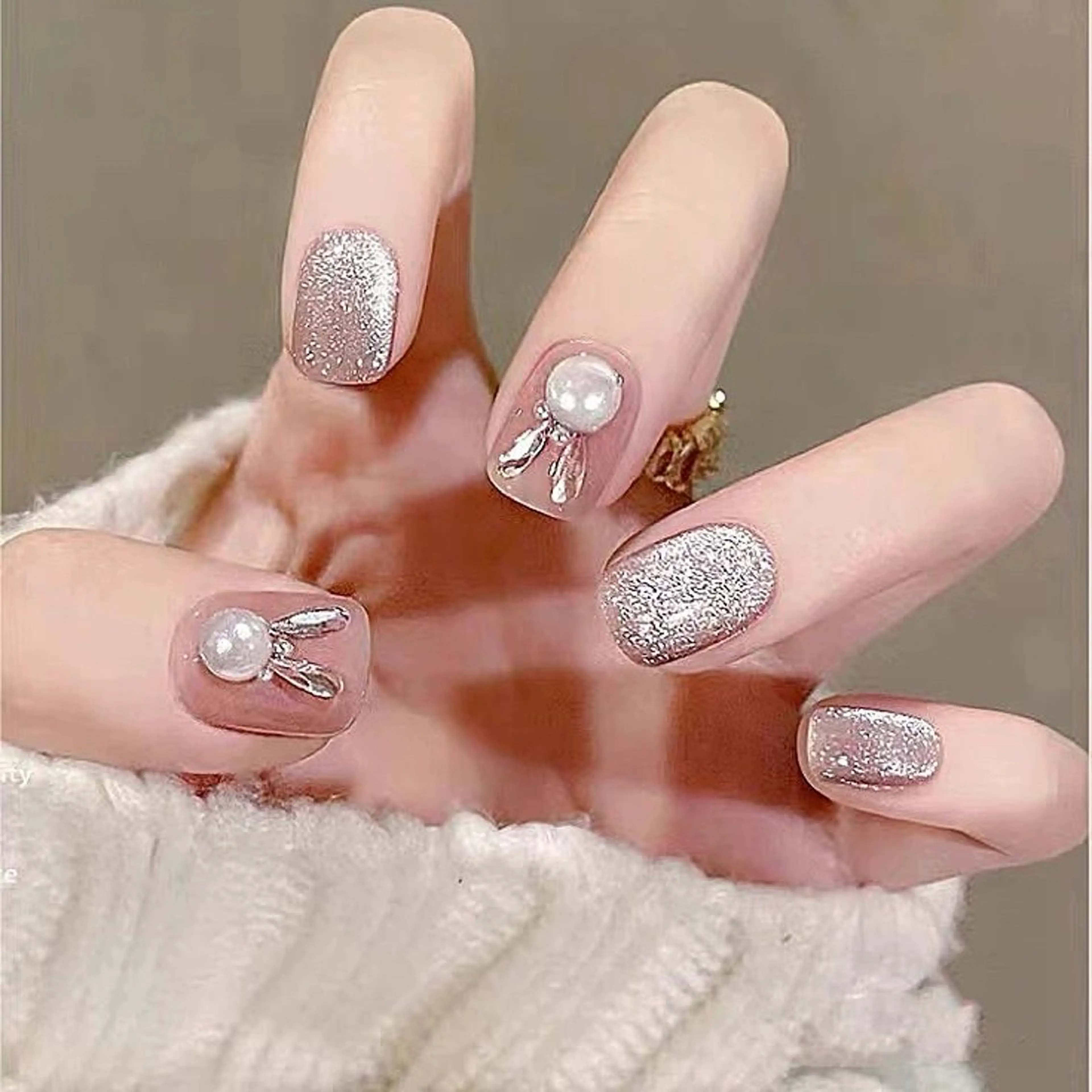 ネイル ハンドネイル Glow Nail スカルプ専門店のネイルデザイン