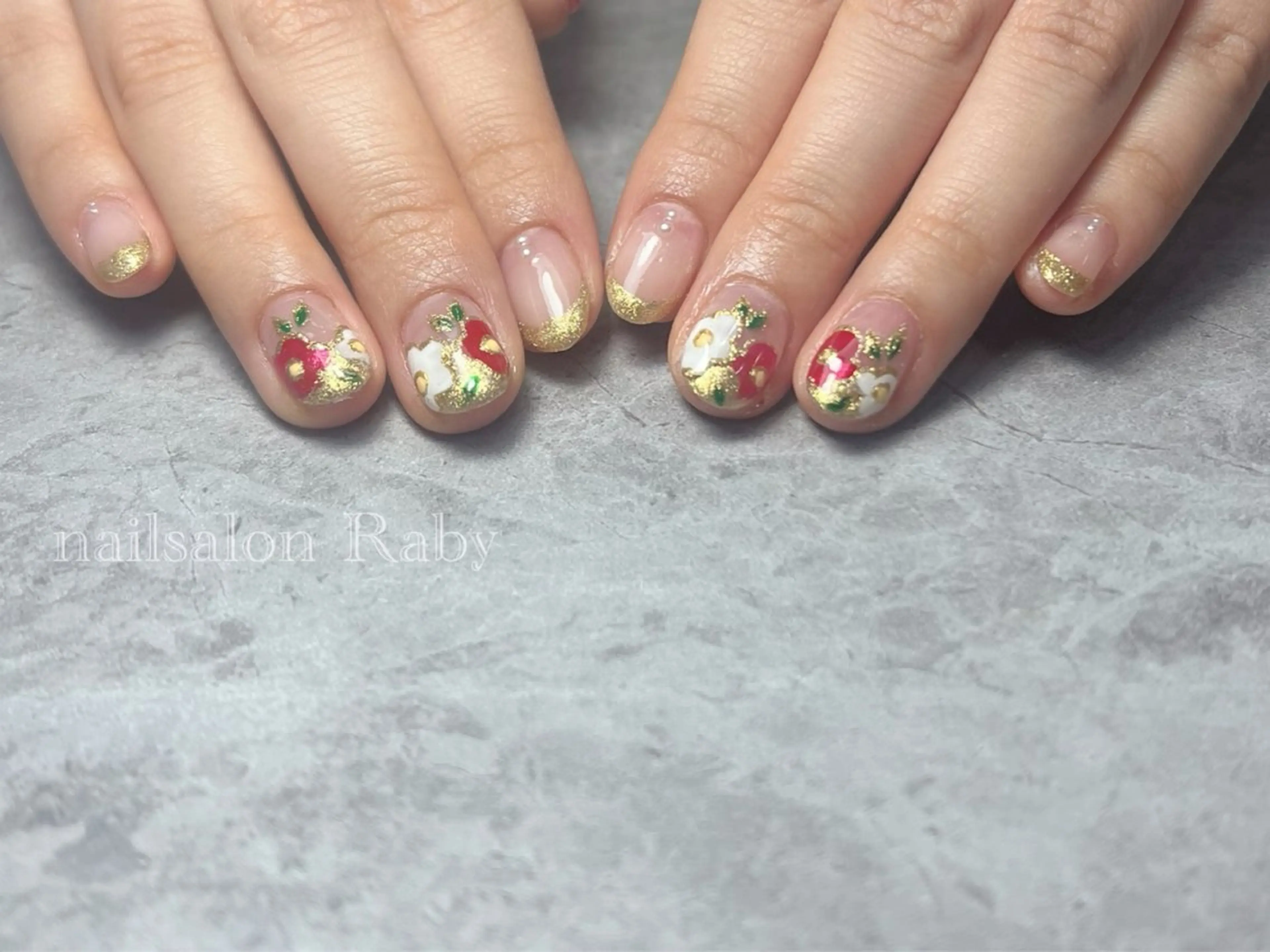 ネイル CURE所属・nailist Nanaのネイルデザイン