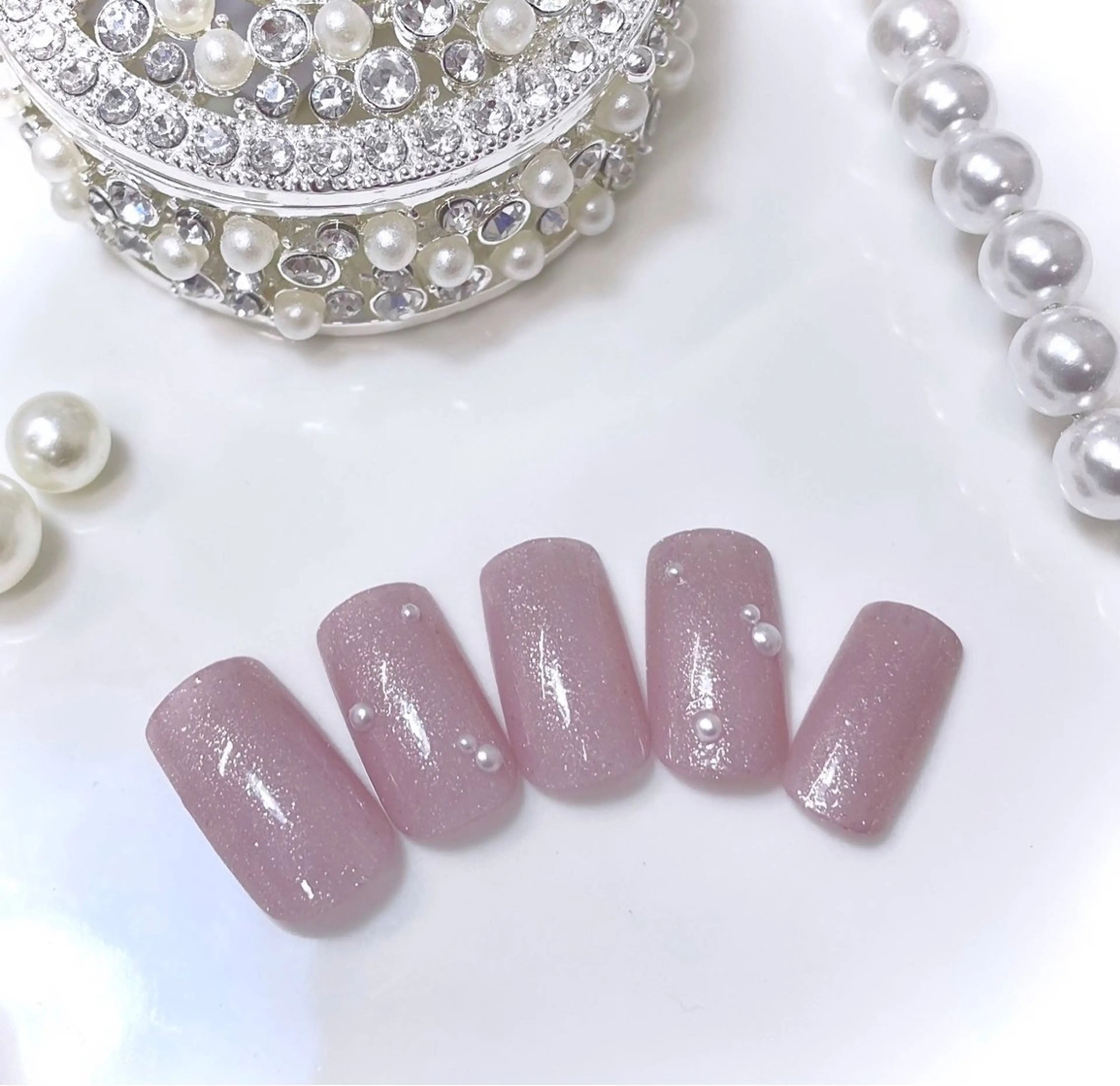 ネイル Nail salon s.k.所属・Nailist. emiのネイルデザイン