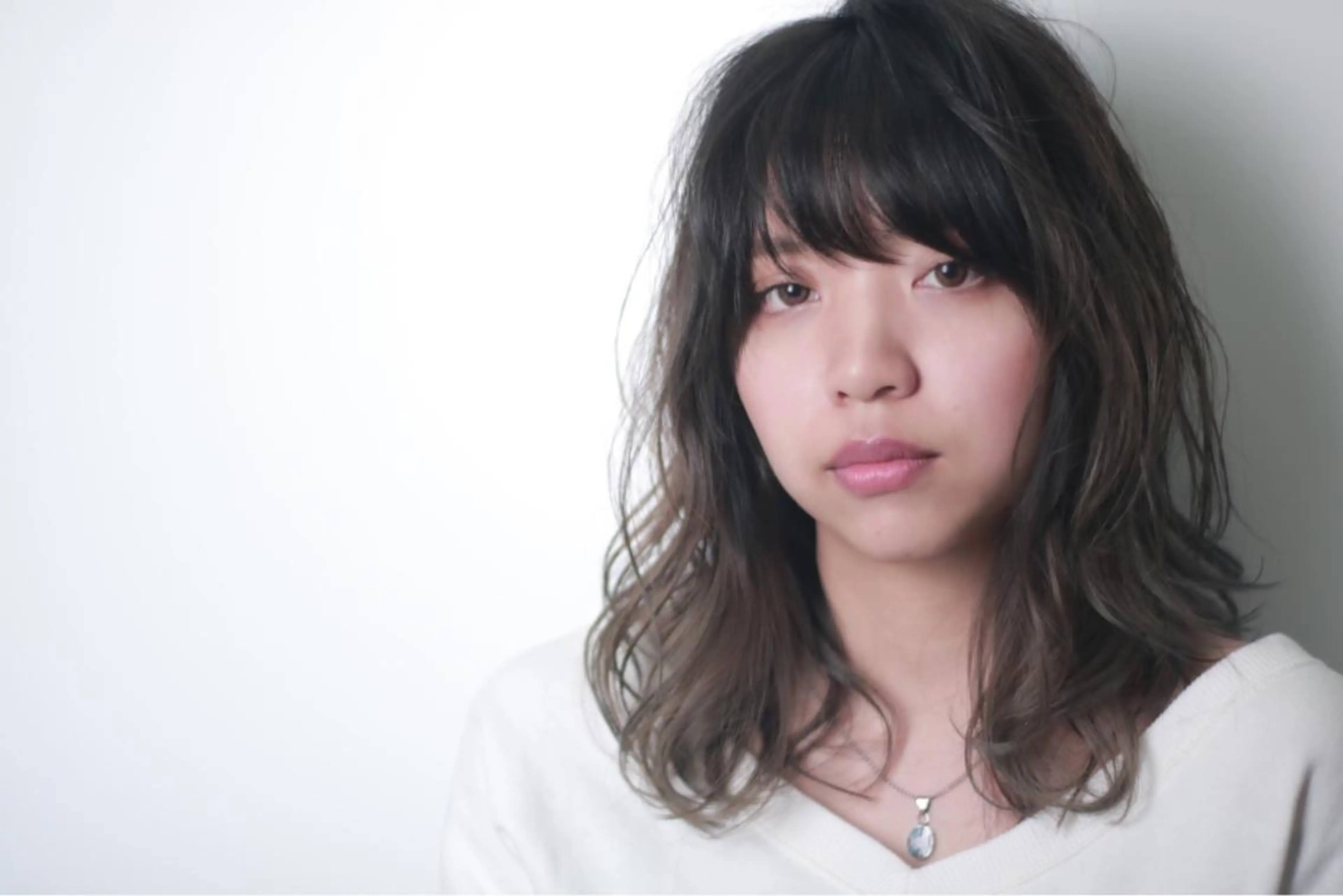 セミロング ヘアカラー GOOD NEIGHBORS松戸店所属・✂︎ショートの匠✂︎ 坂巻 慶輔のヘアスタイル
