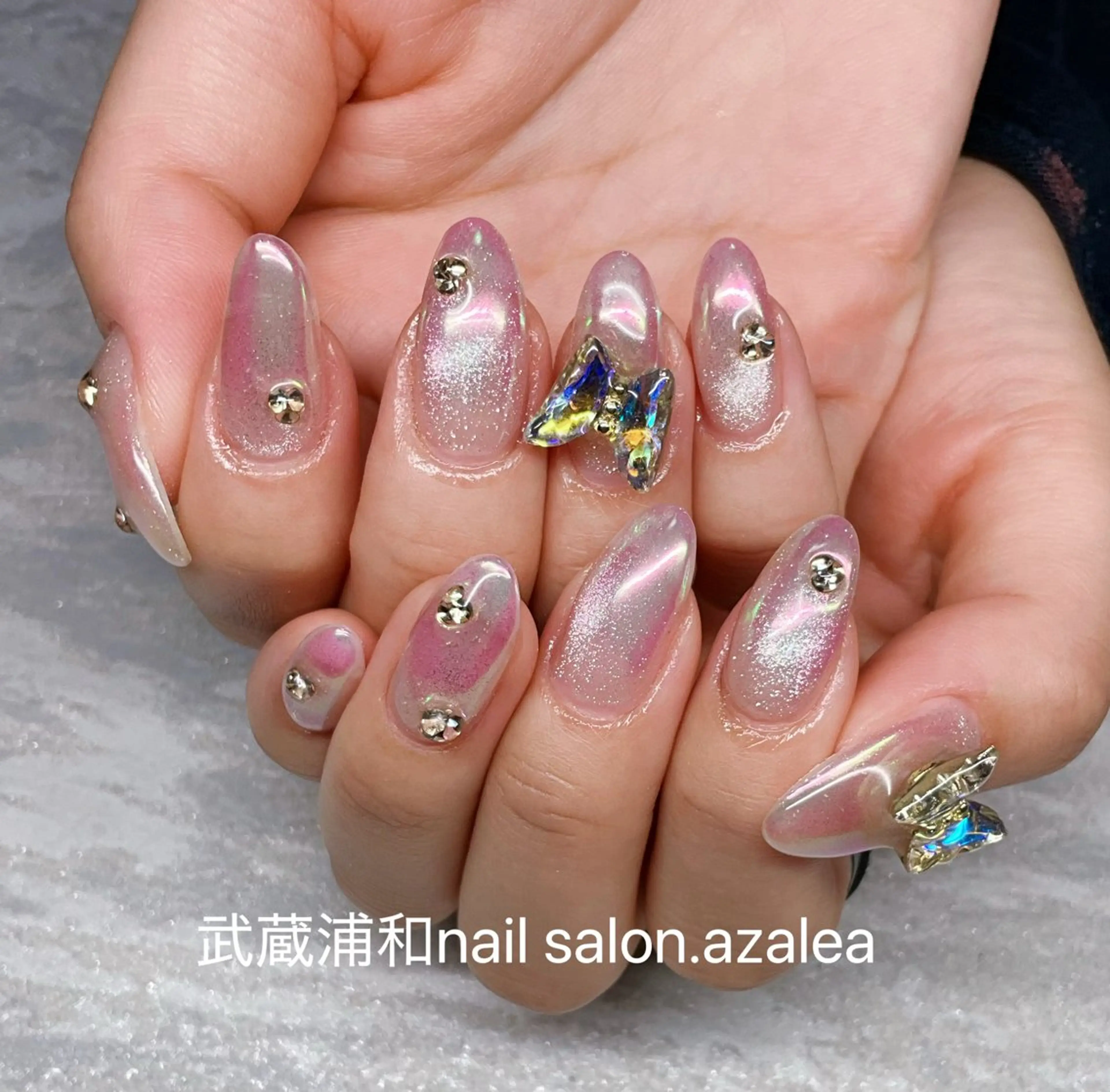 ネイル ハンドネイル R inのネイルデザイン