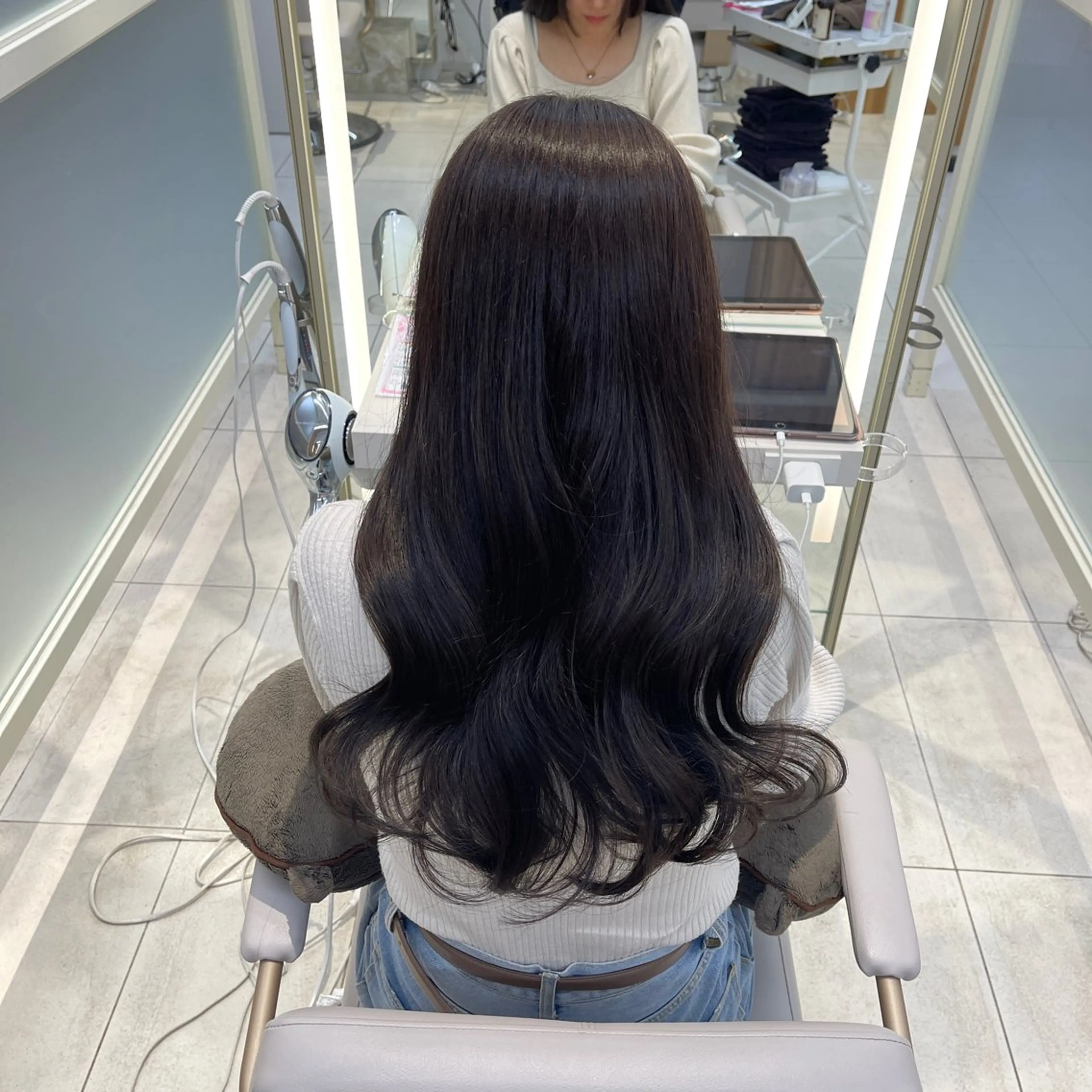 ロング カラー Hina🤎ベージュ 、グレージュ🤎のヘアスタイル