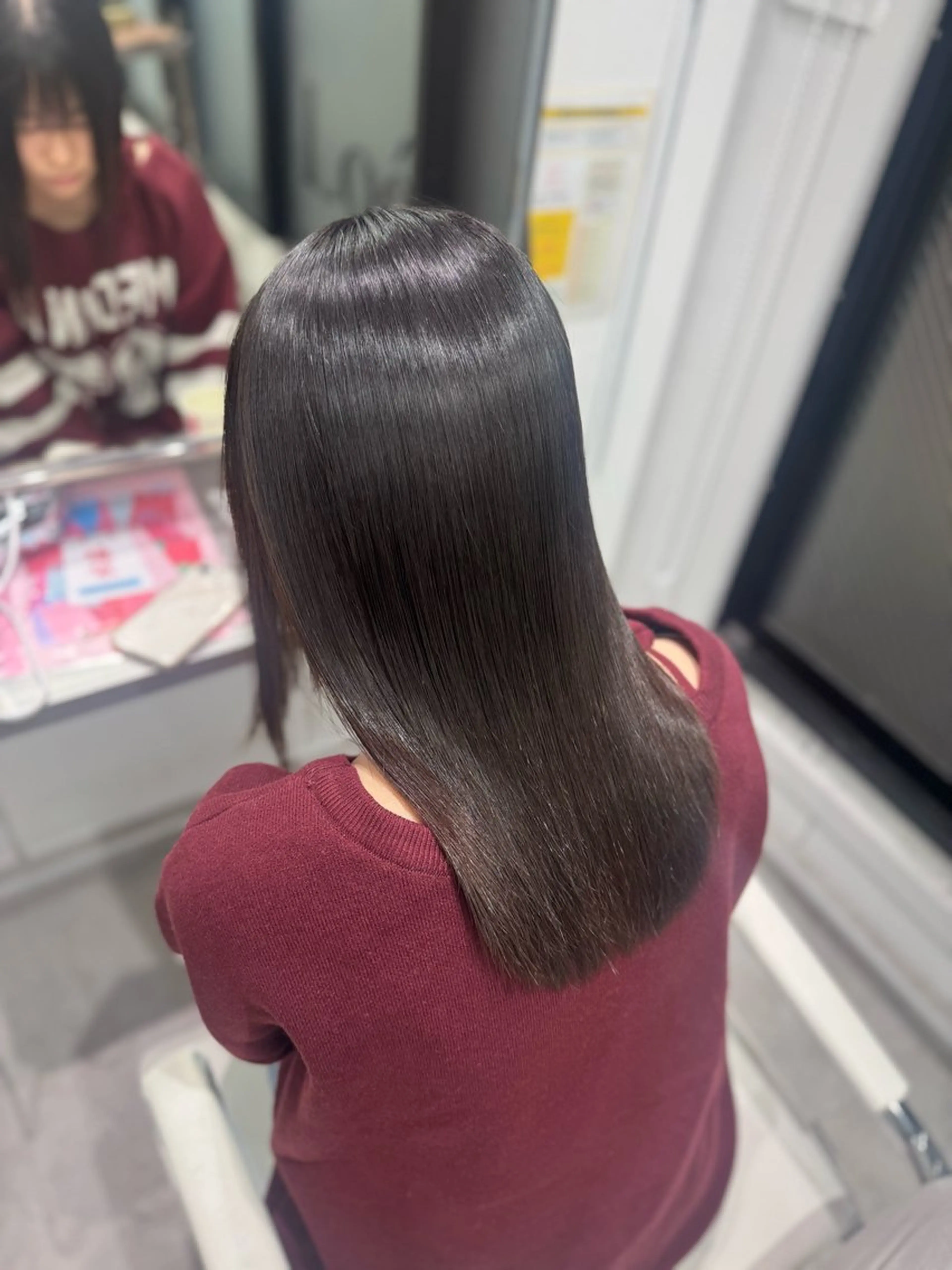 セミロング カット 縮毛矯正 🕯コバ/レイヤー/ 透明感/縮毛🕯のヘアスタイル