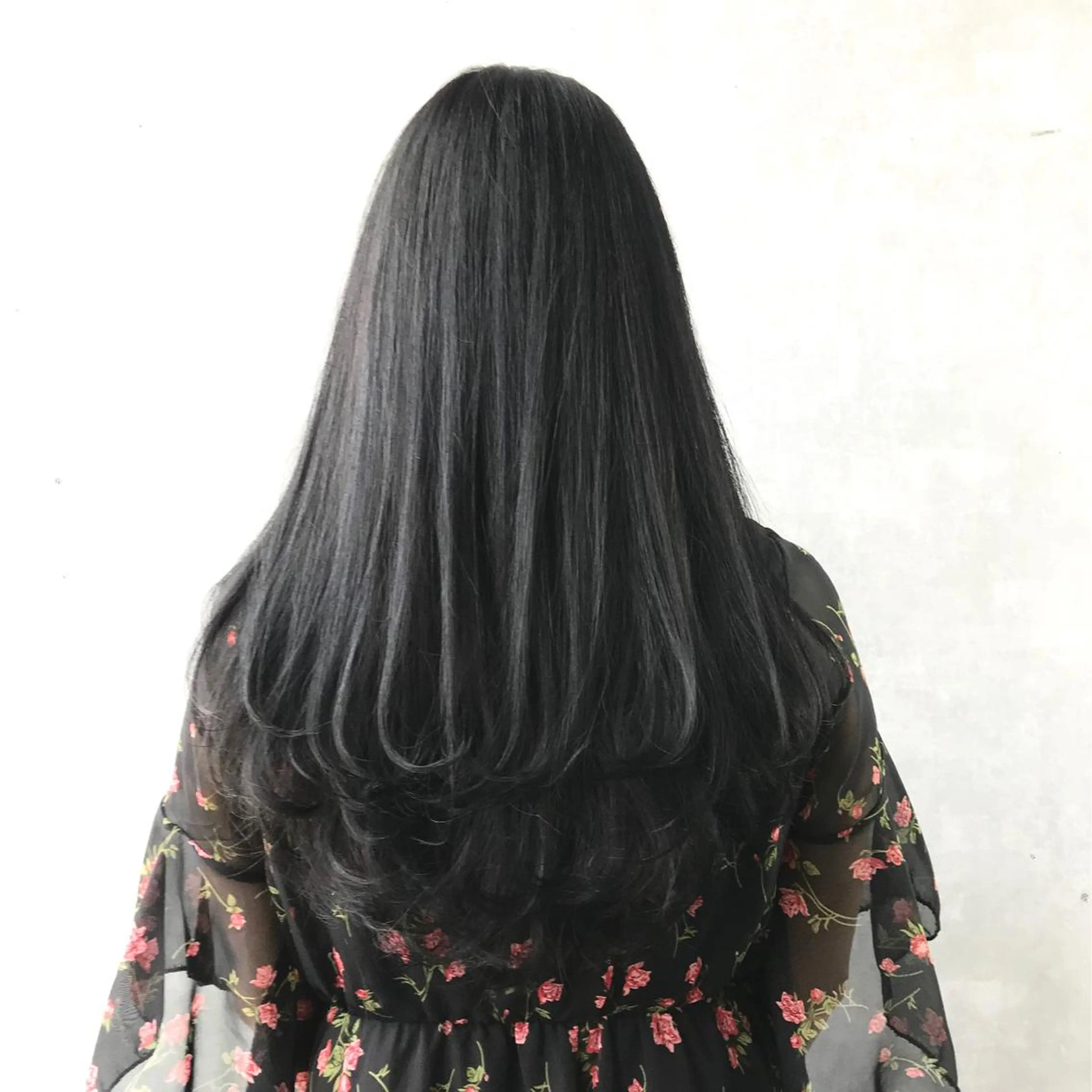 ロング カラー 黒髪 ブルーカラー ブルーブラック ヨシンモリ ムルギョル巻き サロウィン所属・K-POP好き美容師 🇰🇷Kai.Yのヘアスタイル