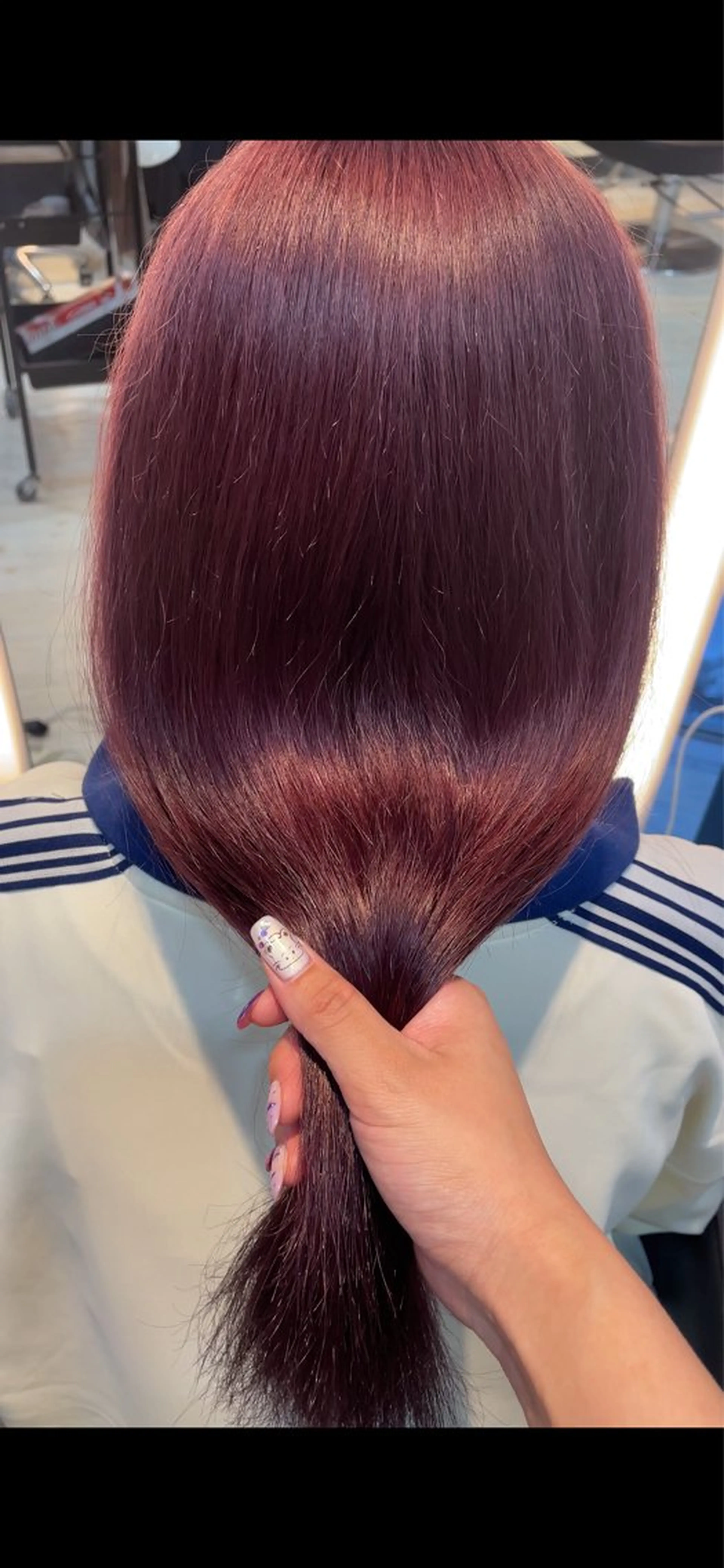 ロング カラー ブリーチ ラベンダーカラー レッドカラー ブリーチ/髪質改善/ 透明感カラー/暖色のヘアスタイル