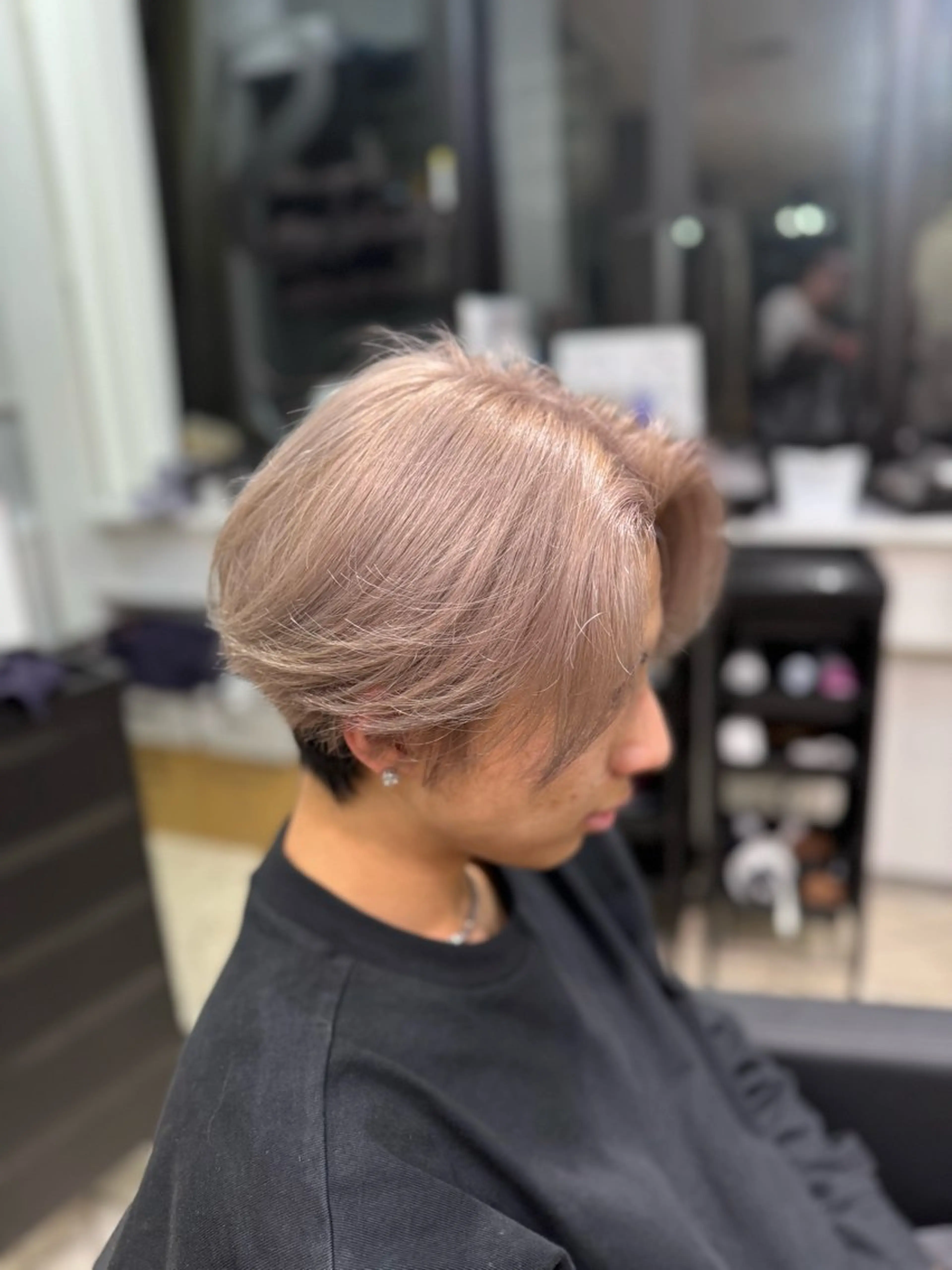 カラー ヘアカラー Lapis シオンのヘアスタイル