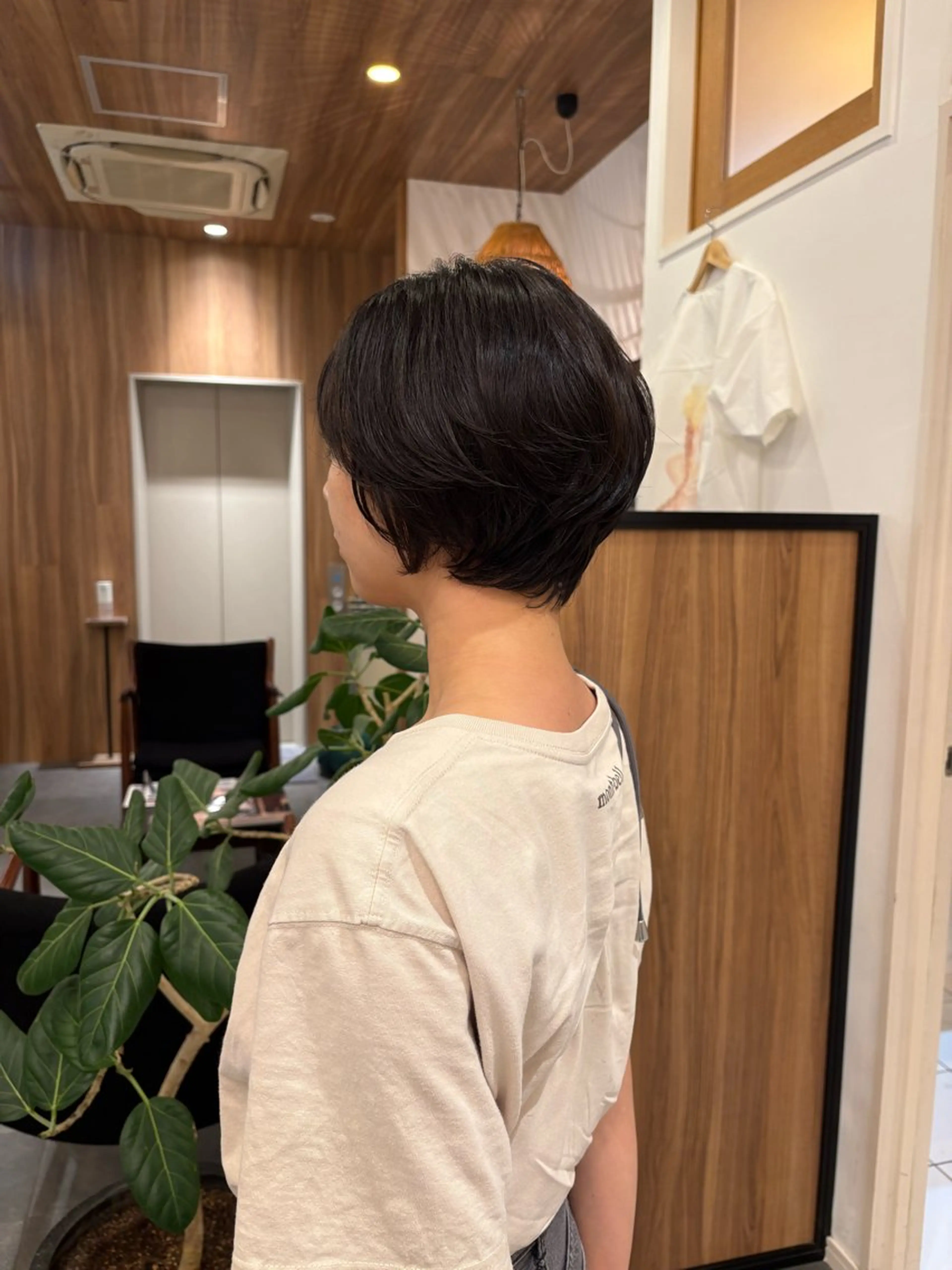 ショート パーマ パーマ BEAUTRIUM 穂乃香のヘアスタイル