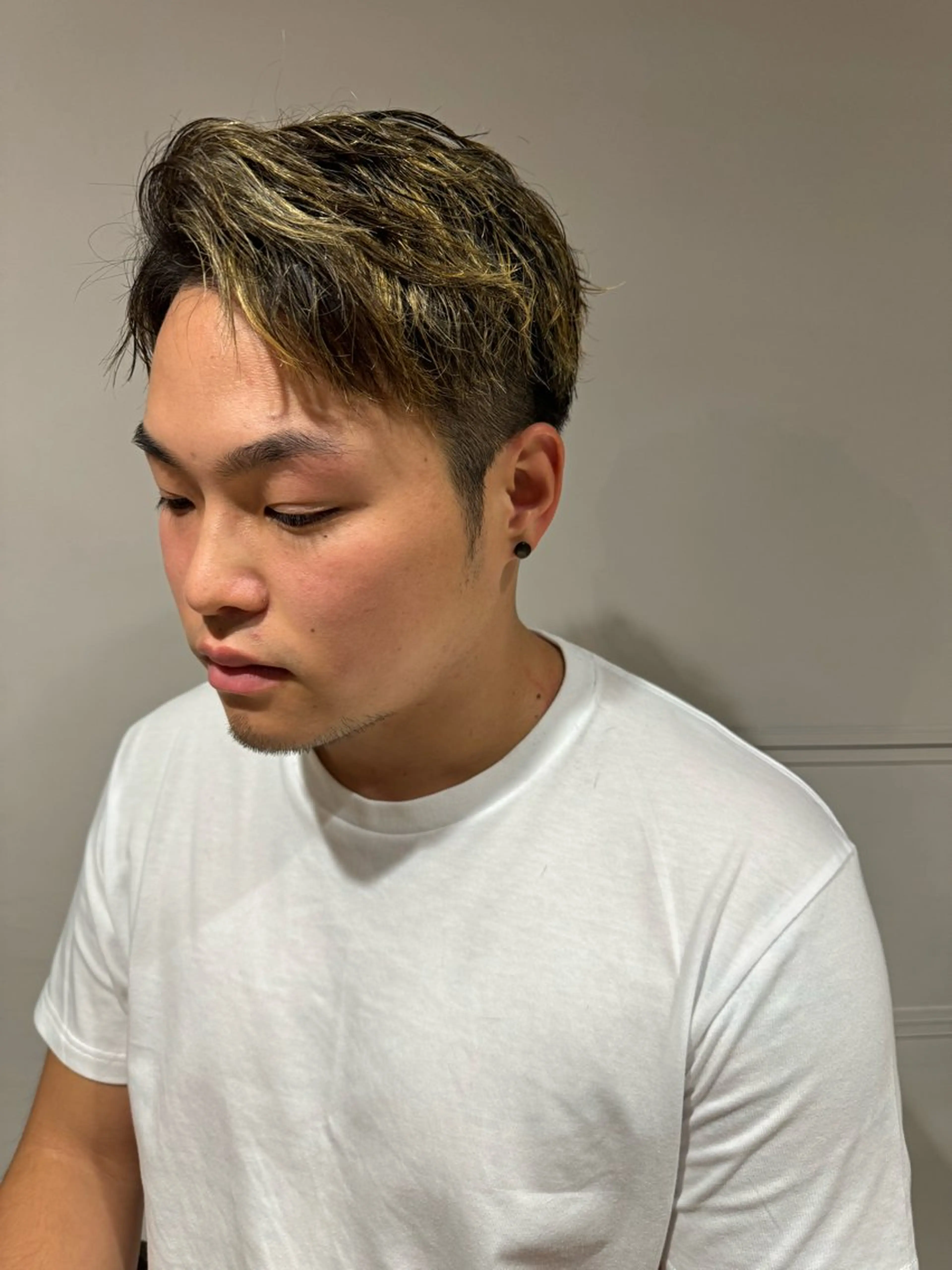 ショート カラー パーマ メンズ メンズハイライト ハイライトカラー ハイライト カット ヘアカラー パーマ トリートメント Dxxxx III所属・オシャレ女性目線の 大人メンズ❁⃘*.ﾟのヘアスタイル