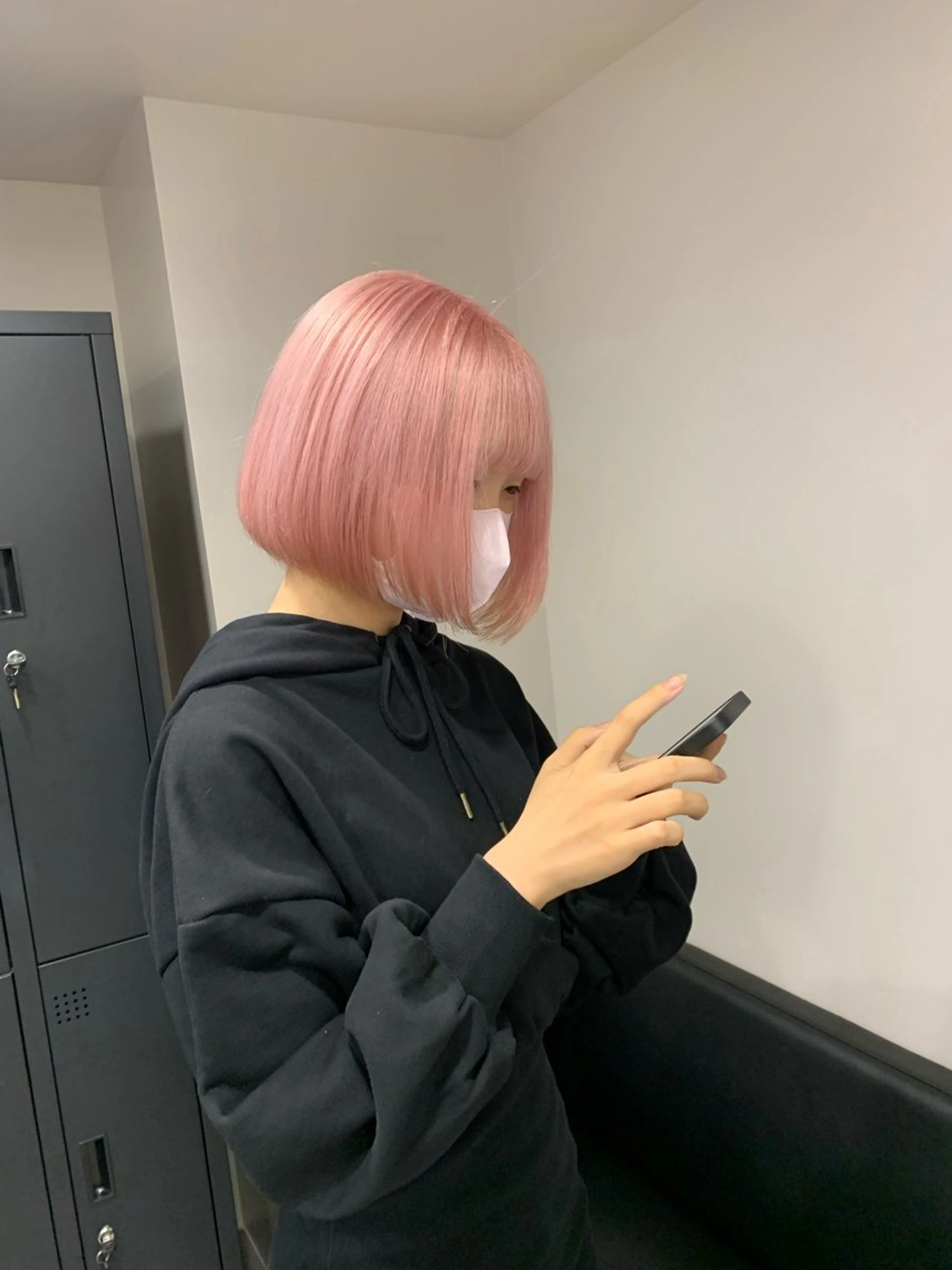 ミディアム ショート/ボブ/似 合わせ/顔周りカットのヘアスタイル