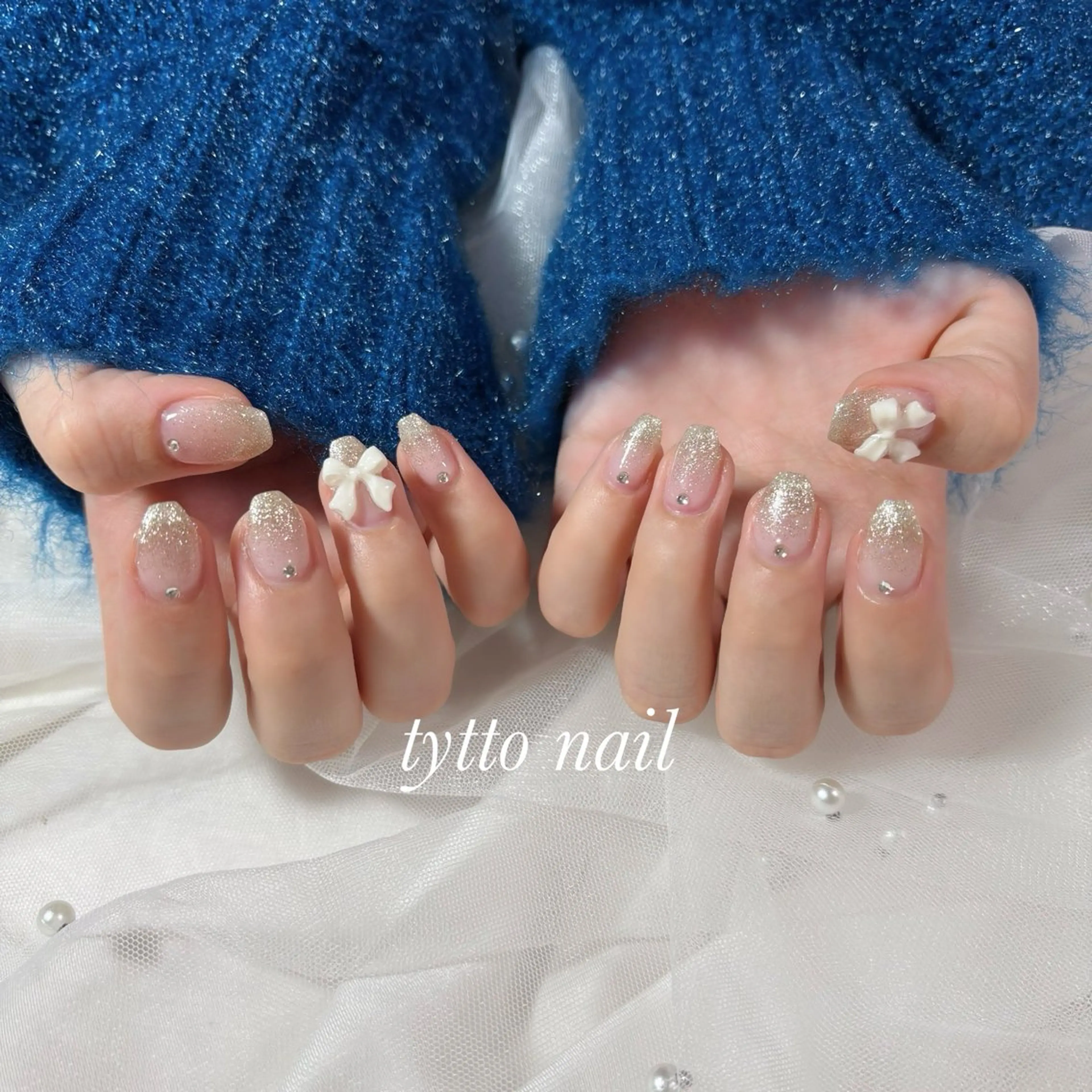ネイル ゴールド グラデーション ラメ(グリッター) ラメグラデーション オフィスネイル ハンドネイル tytto nail ❤︎‪‪eri‪‪のネイルデザイン