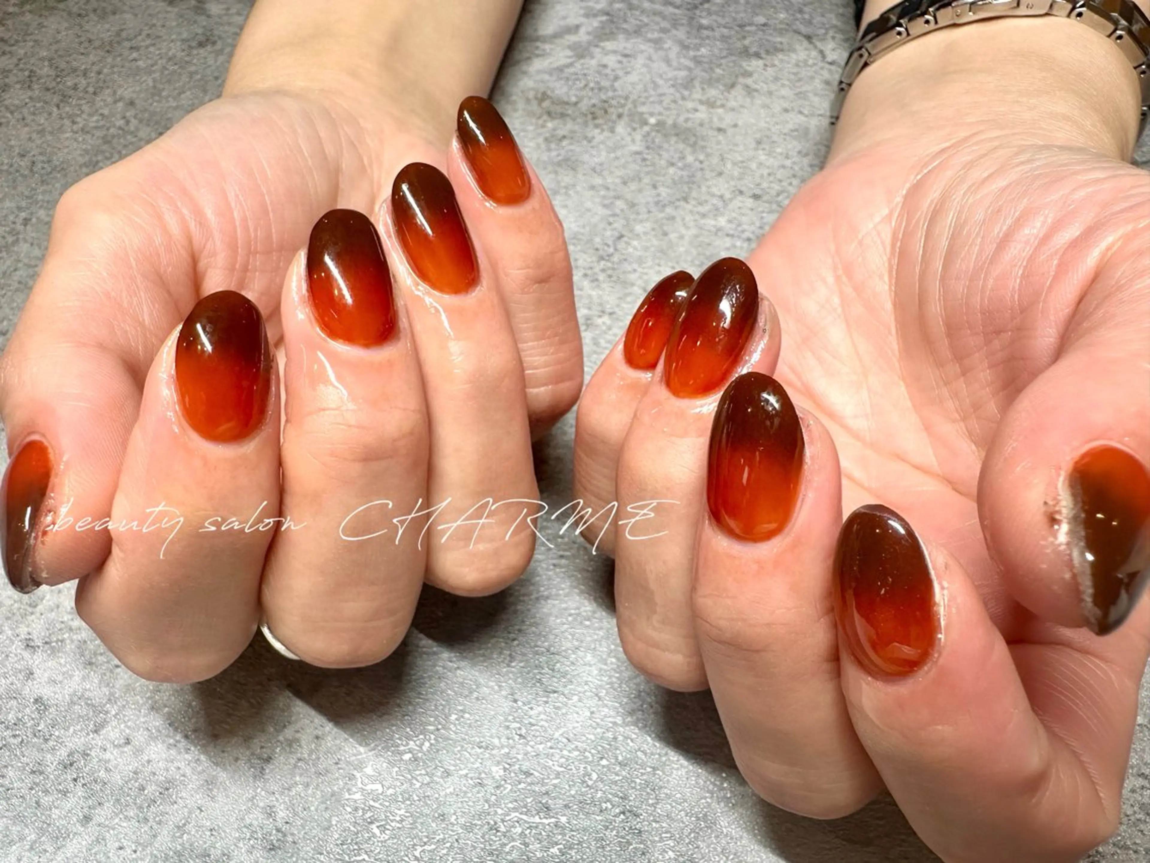 ネイル アートネイル ボルドー ニュアンスネイル シンプルネイル CHARME所属・ネイルサロン CHARMEのネイルデザイン