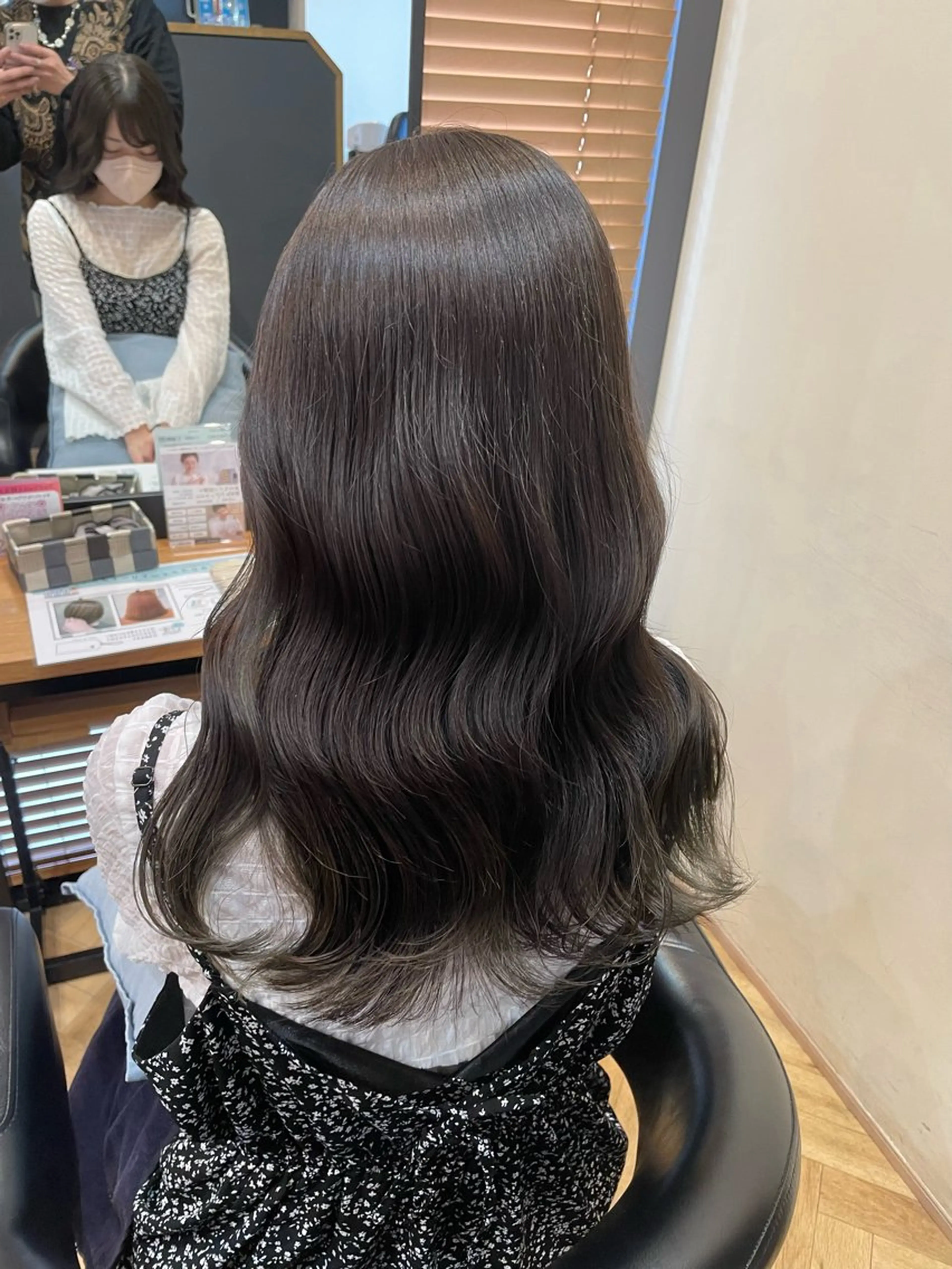 セミロング カット ヘアカラー トリートメント 韓国ヘア/レイヤー 🇰🇷/艶髪/長橋のヘアスタイル